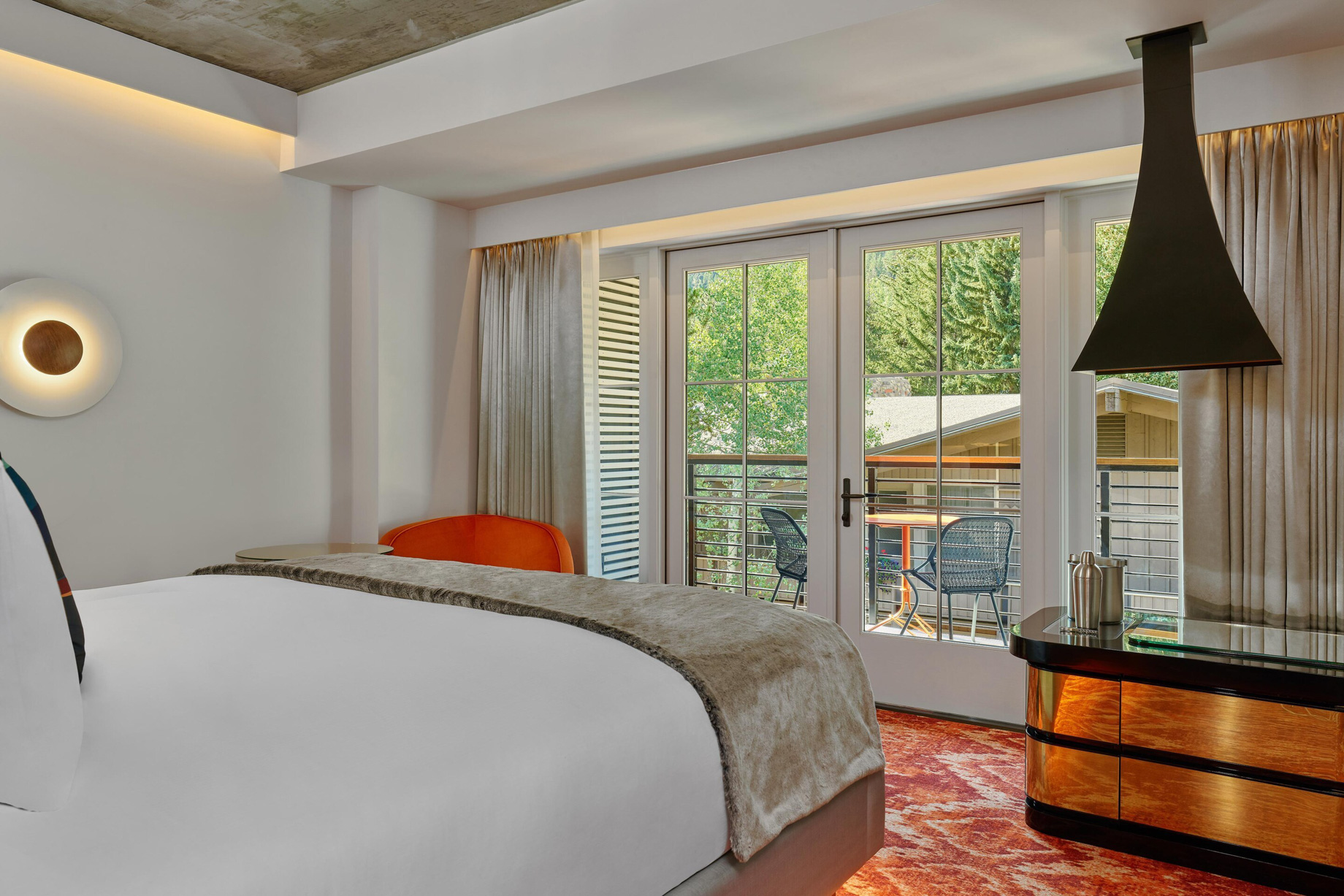 W Aspen Hotel – Aspen, CO, USA – Fabulous Balcony Guest Room