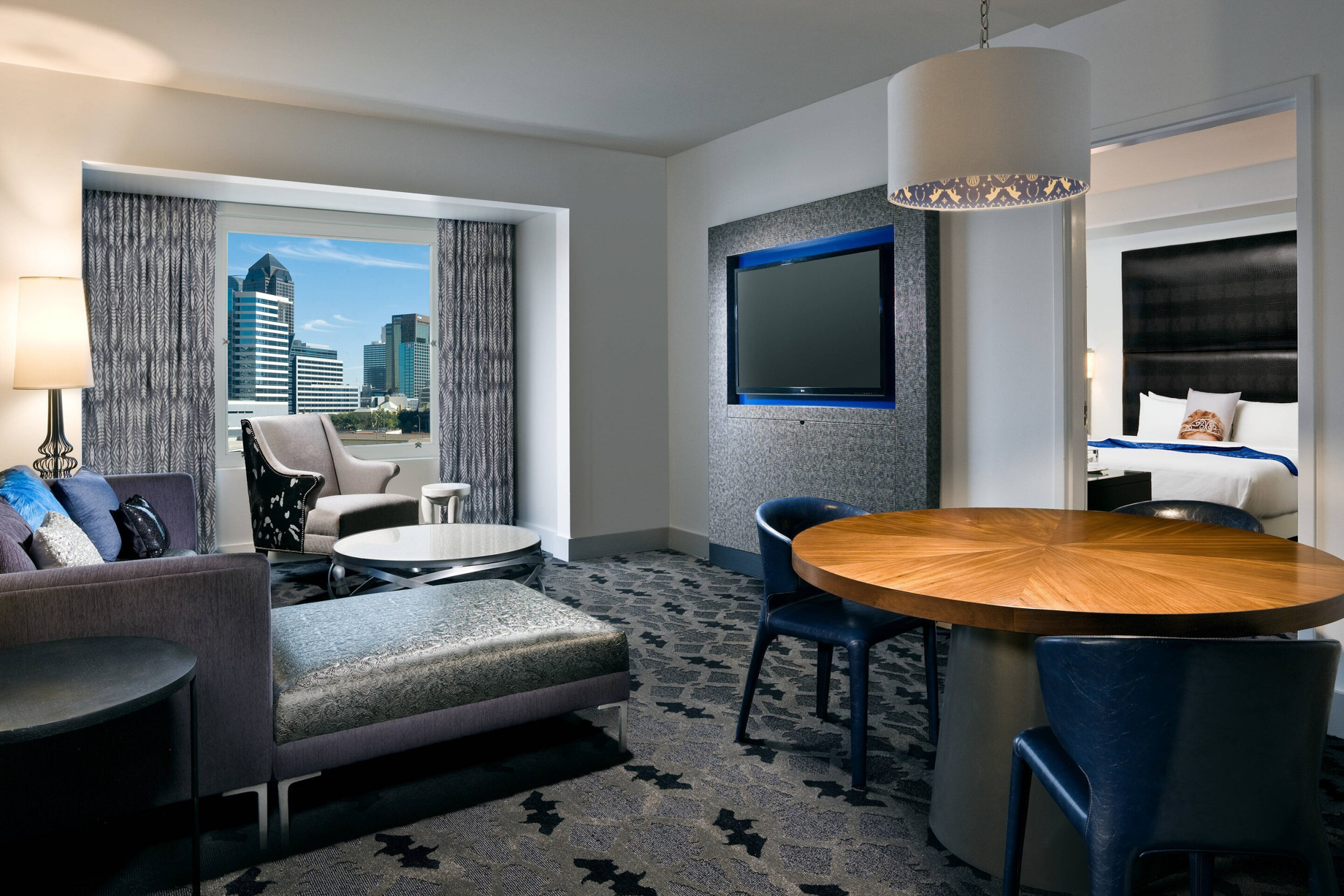 W Dallas Victory Hotel - Dallas, TX, USA - Fantastic King Suite Living Area