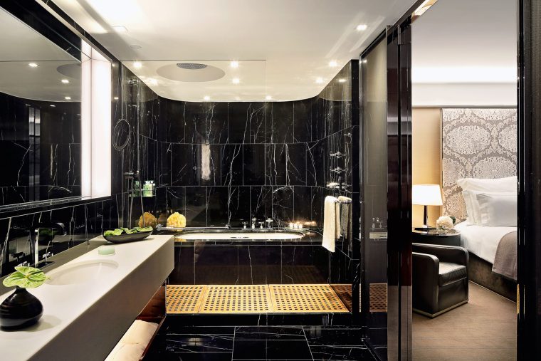 Bvlgari Hotel London - Knightsbridge, London, UK - Knightsbridge Suite Bathroom