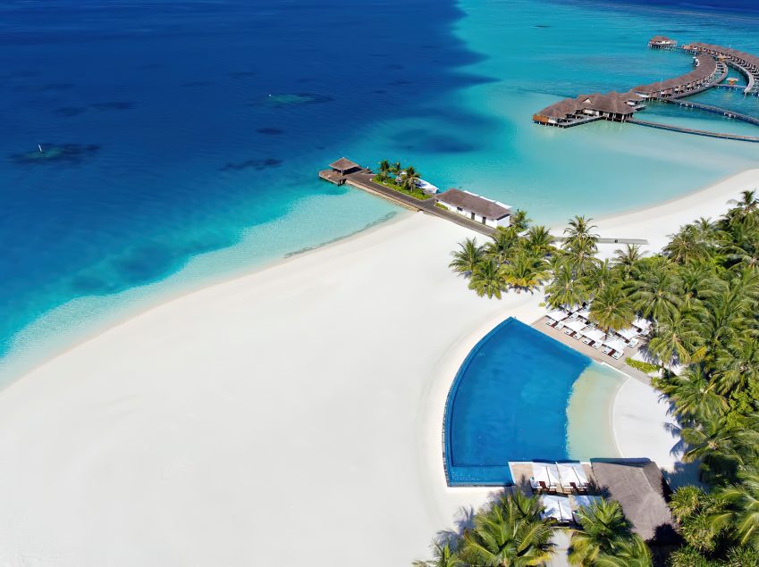 Velassaru Maldives Resort – South Male Atoll, Maldives - Infinity Pool