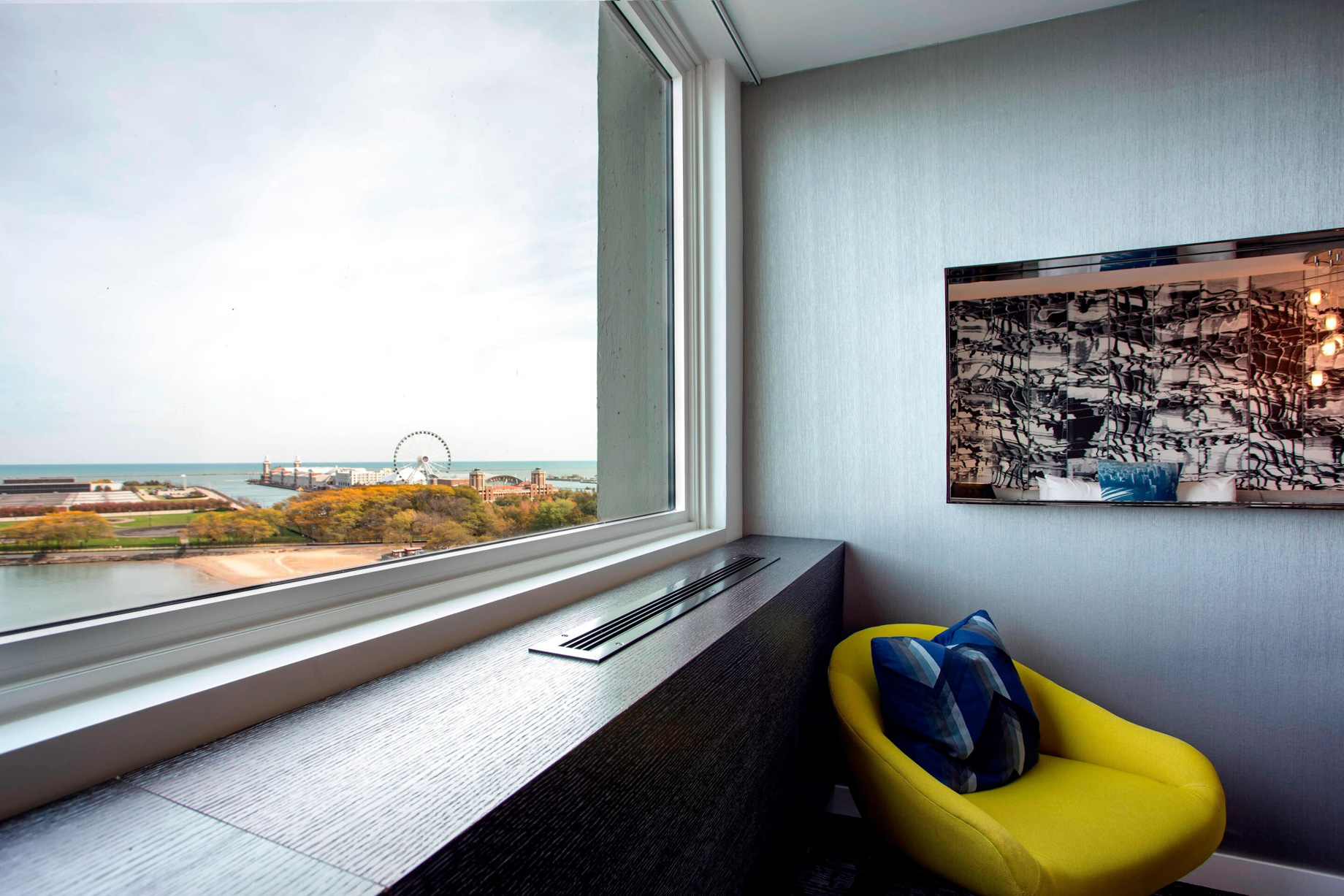 W Chicago Lakeshore Hotel – Chicago, IL, USA – Fabulous Guest Room View