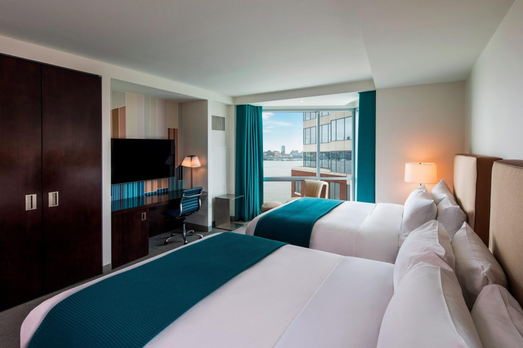 W Hoboken Hotel - Hoboken, NJ, USA - Wonderful Guest Room Beds