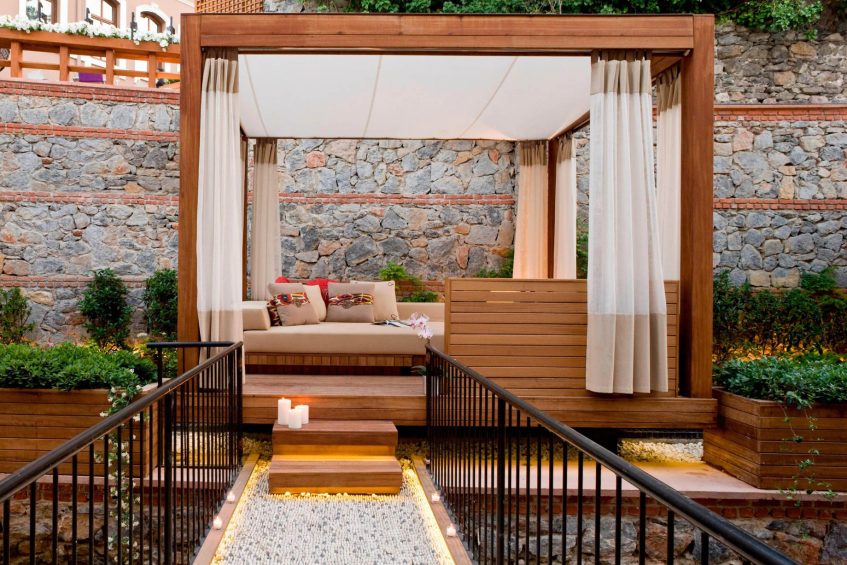 W Istanbul Hotel - Istanbul, Turkey - Marvelous Room Private Cabana
