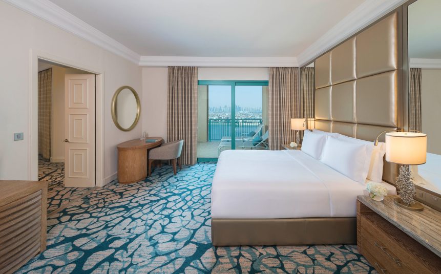 Atlantis The Palm Resort - Crescent Rd, Dubai, UAE - Terrace Club Suite Bedroom
