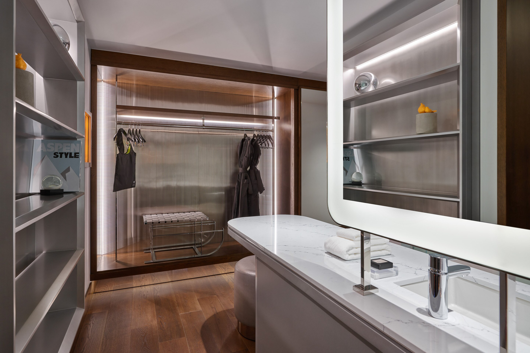W Aspen Hotel – Aspen, CO, USA – Guest Bathroom Mirror
