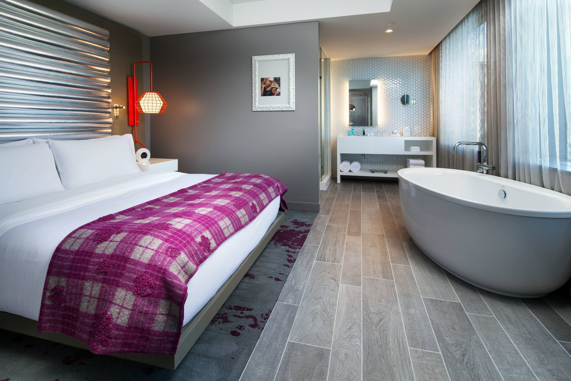W Bellevue Hotel – Bellevue, WA, USA – Fantastic Suite Bedroom