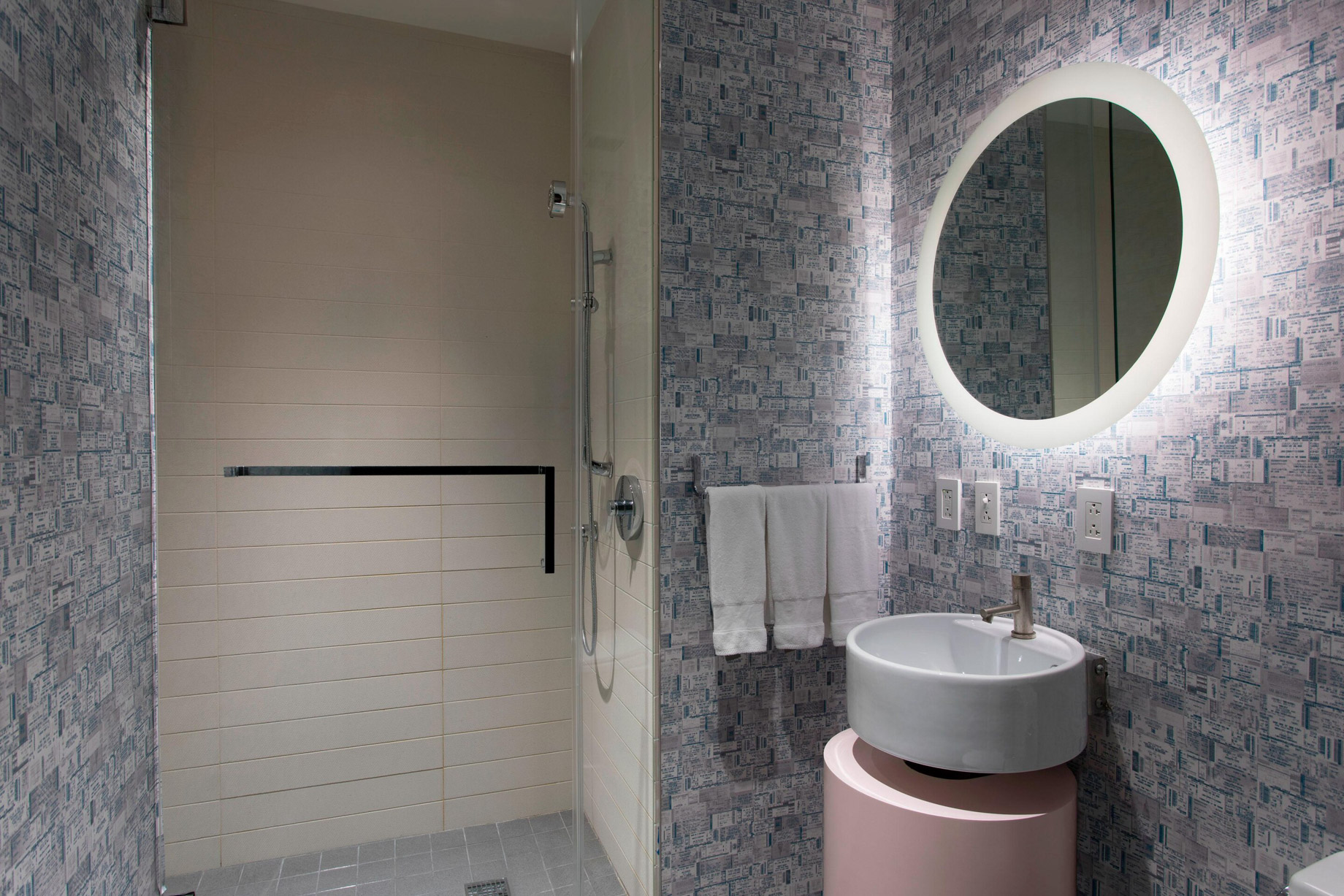 W New York Times Square Hotel – New York, NY, USA – E WOW Guest Bathroom