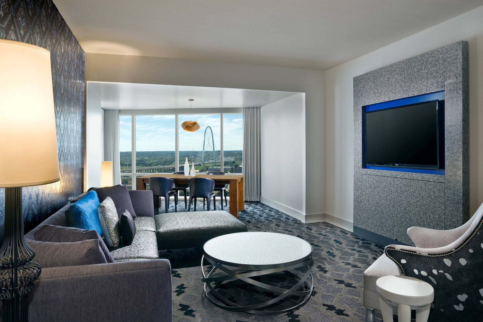W Dallas Victory Hotel – Dallas, TX, USA – Marvelous King Suite Living Area