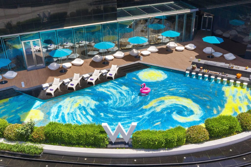 039 - W Xi'an Hotel - Xi'an, Shaanxi Province, China - WET Pool Deck