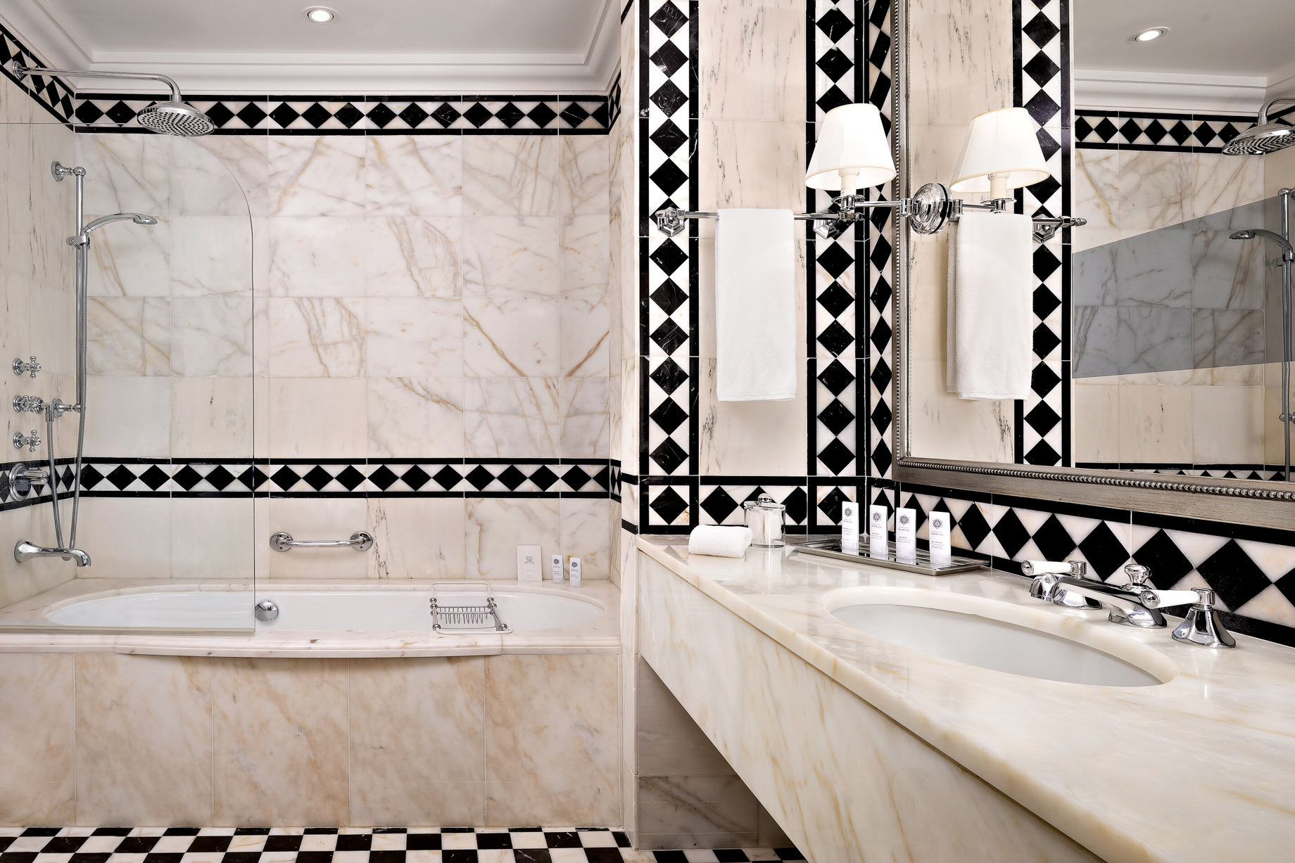 The St. Regis Florence Hotel – Florence, Italy – Guest Bathroom