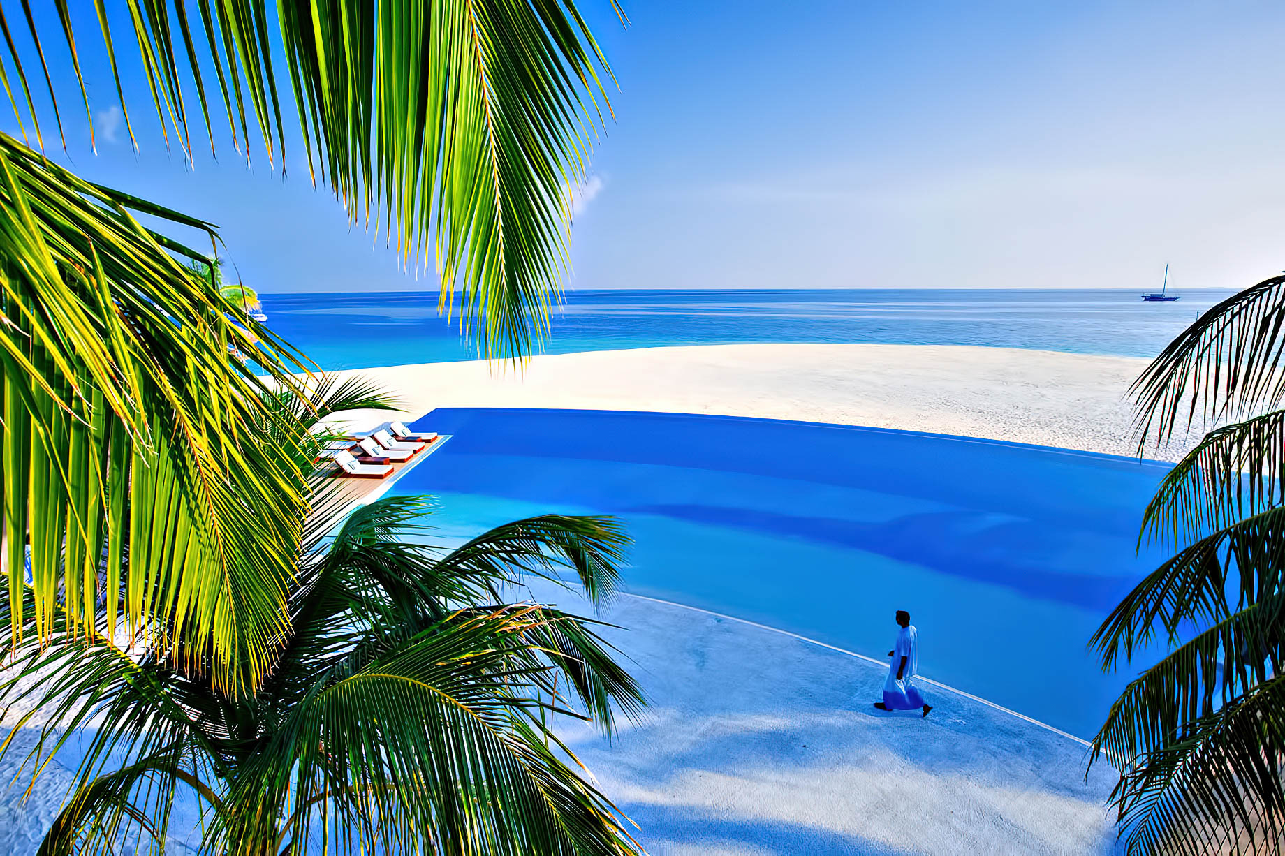 Velassaru Maldives Resort – South Male Atoll, Maldives – Infinity Pool