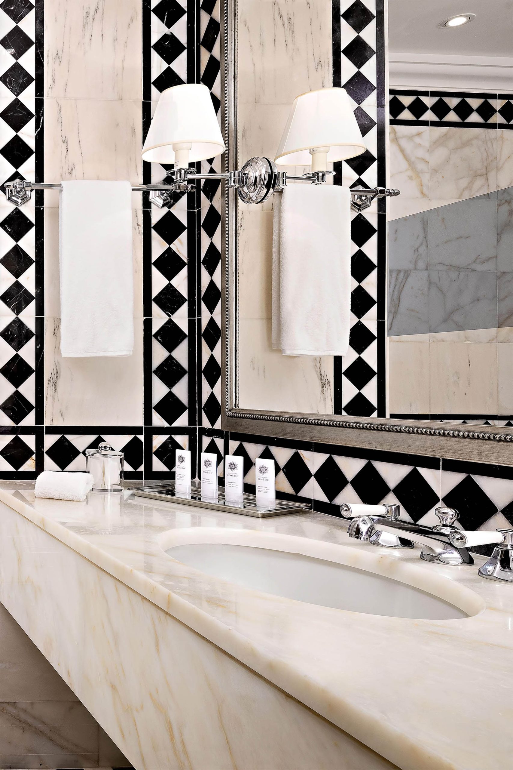 The St. Regis Florence Hotel – Florence, Italy – Guest Bathroom