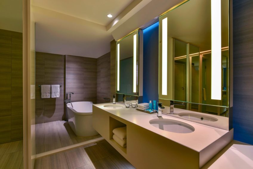 W Amman Hotel - Amman, Jordan - Cool Corner Bathroom Tub and Shower