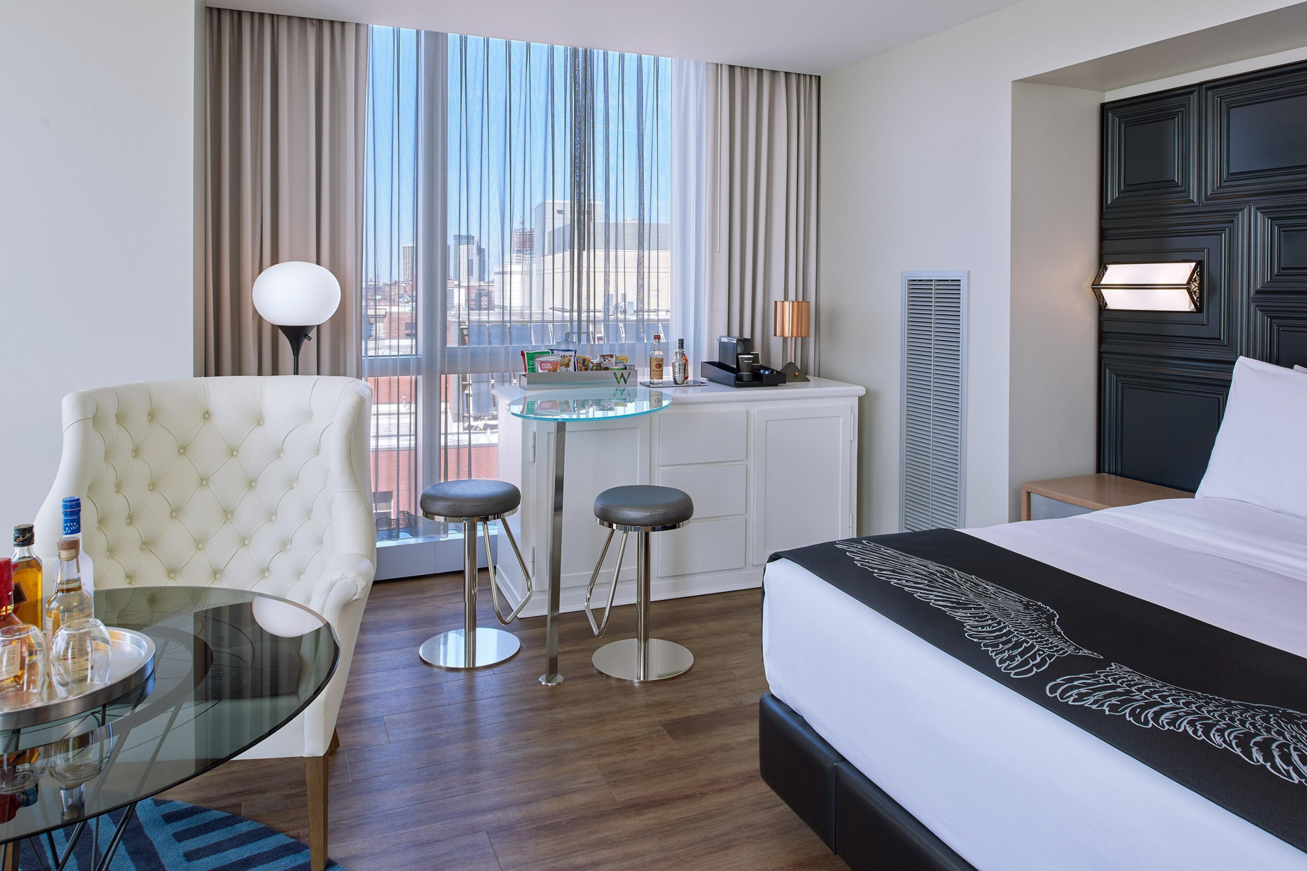 W Boston Hotel – Boston, MA, USA – Cool Corner Guest Room King