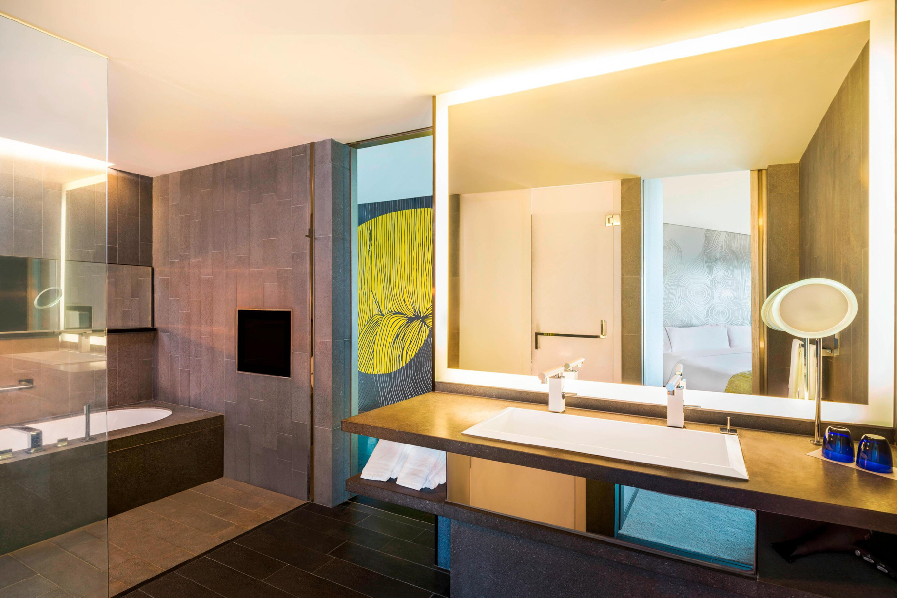 W Hong Kong Hotel – Hong Kong – Fantastic Suite Bathroom