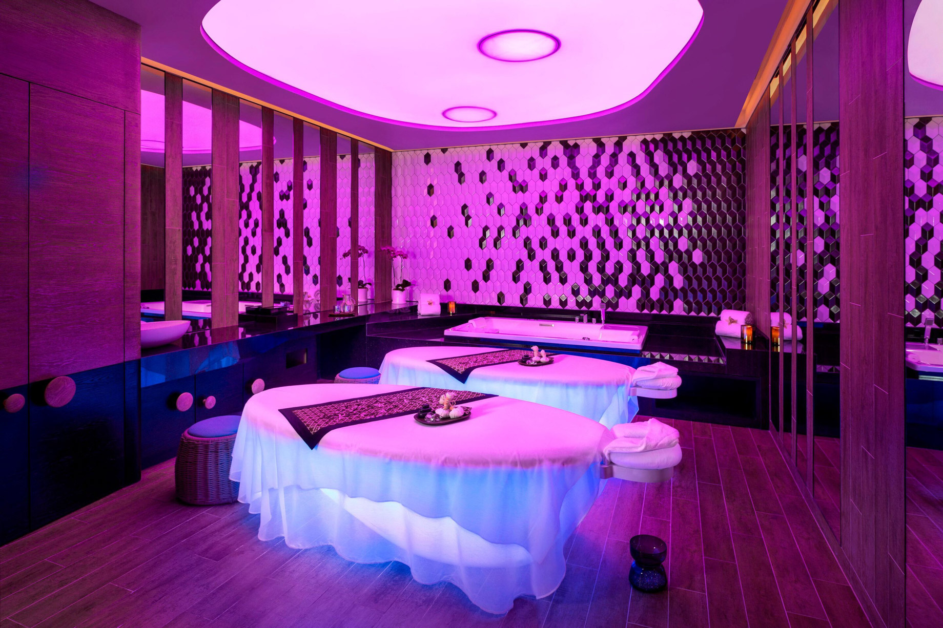 W Kuala Lumpur Hotel – Kuala Lumpur, Malaysia – AWAY Spa
