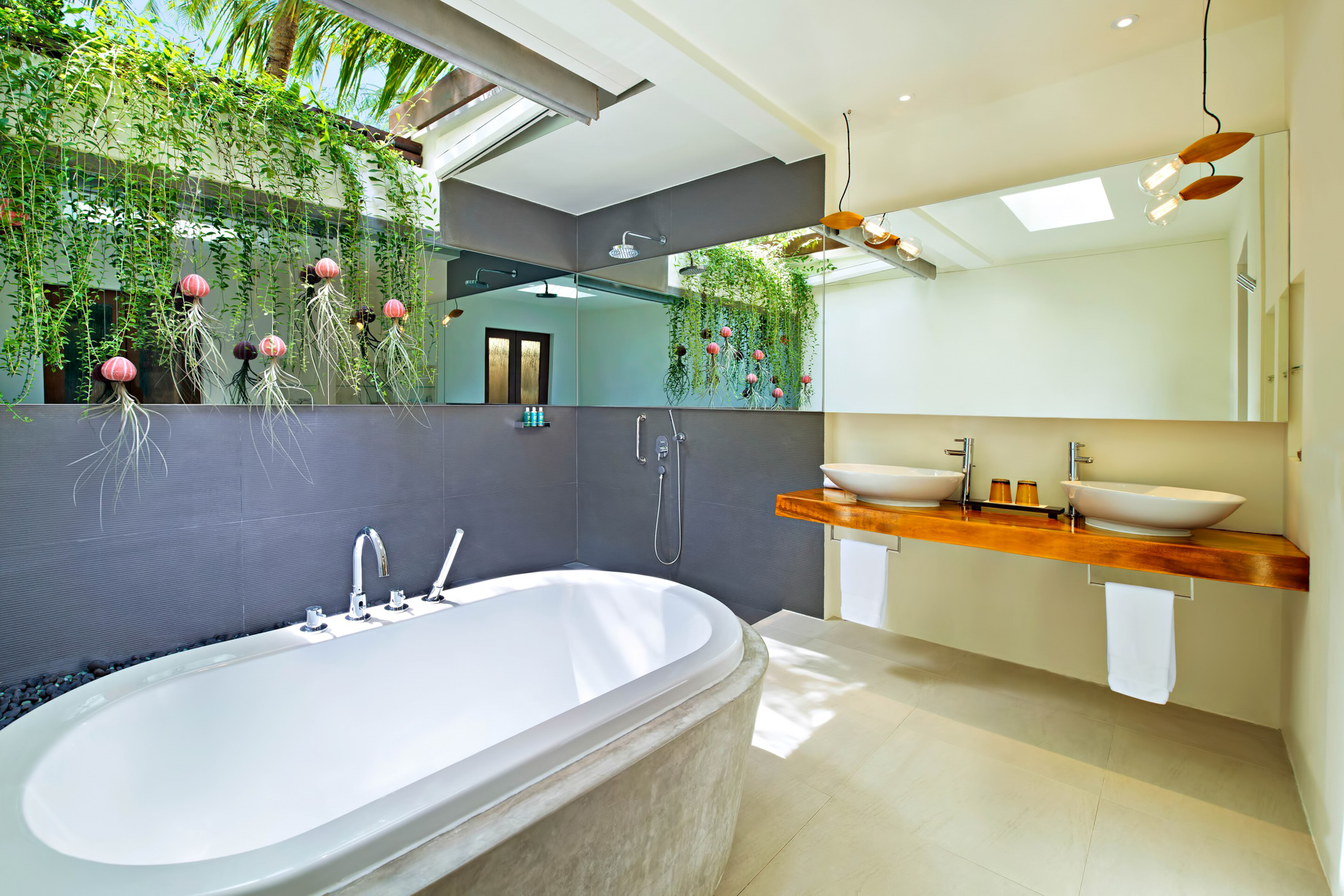 043 – W Maldives Resort – Fesdu Island, Maldives – Tropical Beach House Bathroom