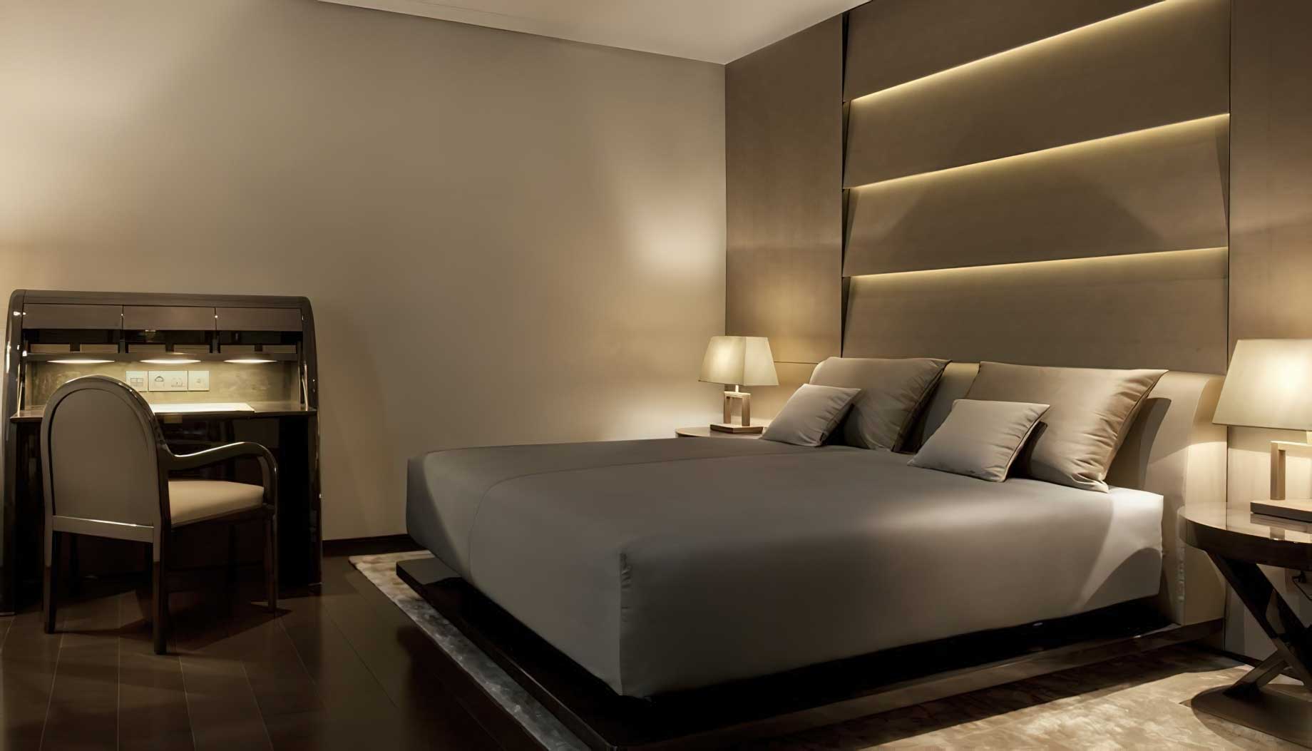 044 – Armani Hotel Milano – Milan, Italy – Armani Suite Bedroom