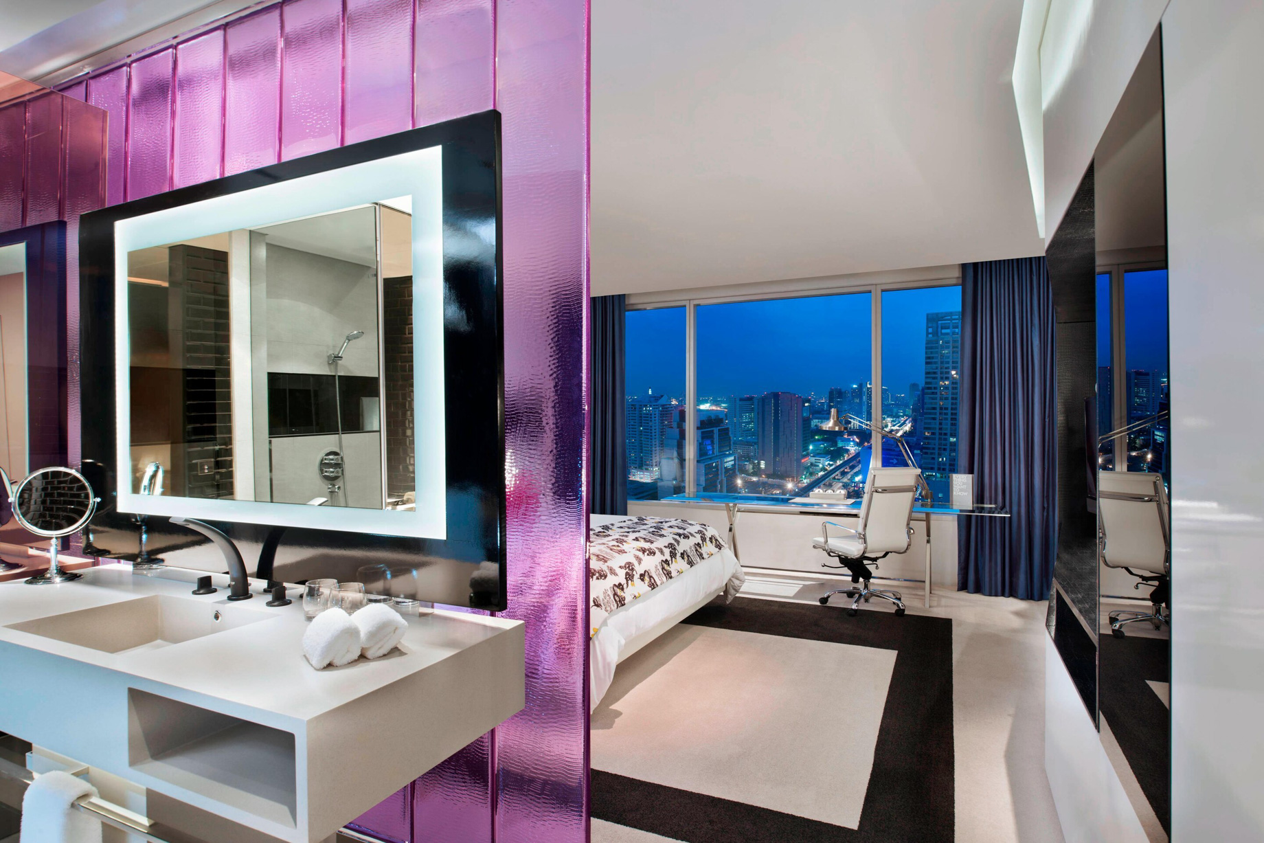 W Bangkok Hotel – Bangkok, Thailand – Wonderful Guest Room Bathroom
