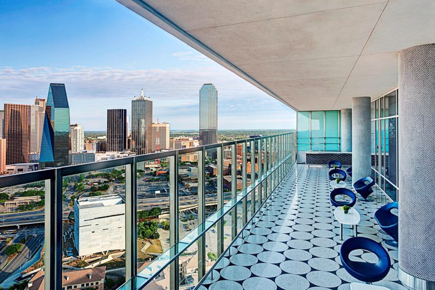 W Dallas Victory Hotel - Dallas, TX, USA - Altitude Terrace View Day