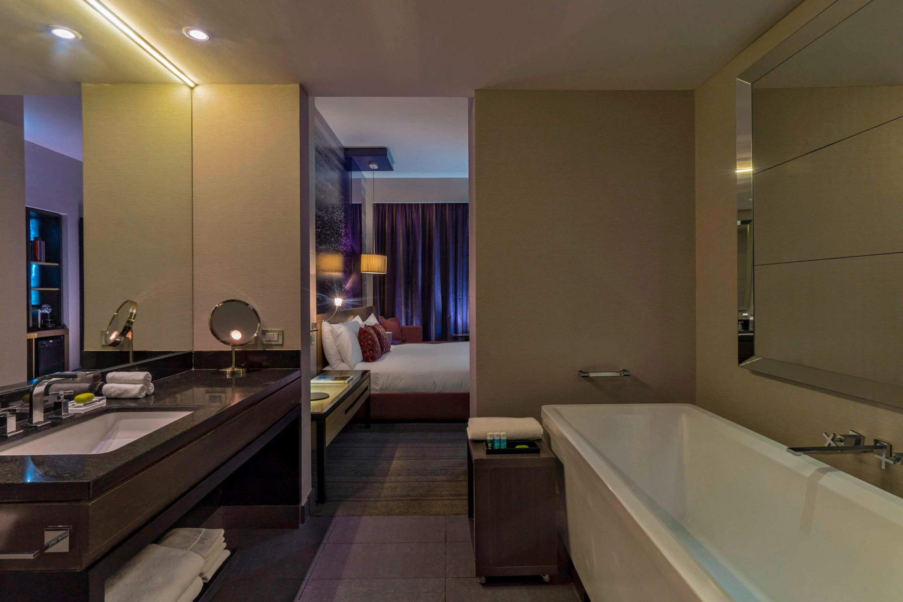 W Santiago Hotel – Santiago, Chile – Wonderful Twin Guest Bathroom