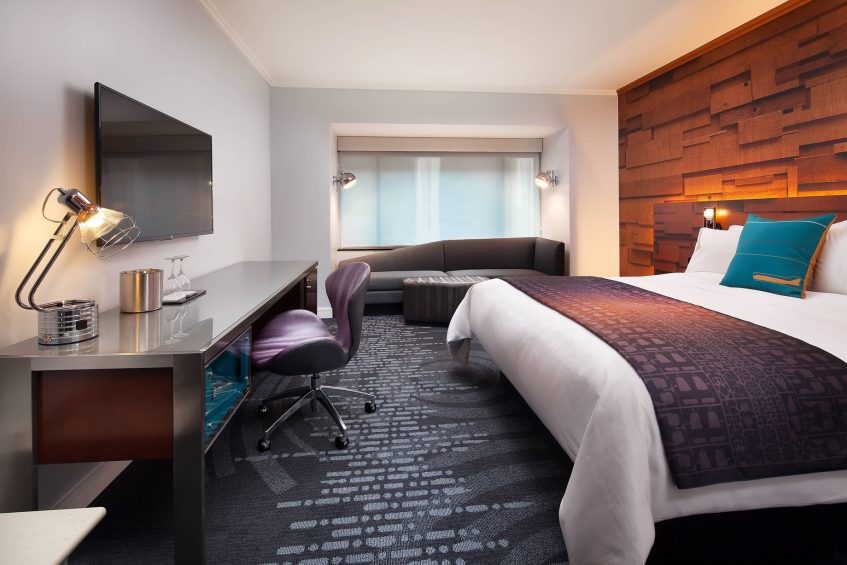 W Seattle Hotel - Seattle, WA, USA - Cozy Guest Room King