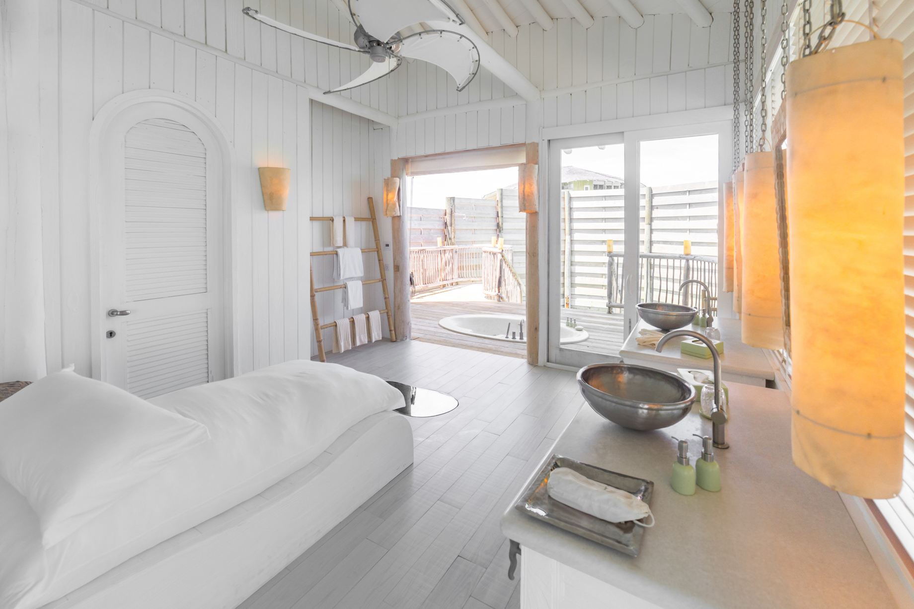 Soneva Jani Resort - Noonu Atoll, Medhufaru, Maldives - 3 Bedroom Water Reserve Villa with Slide Bathroom