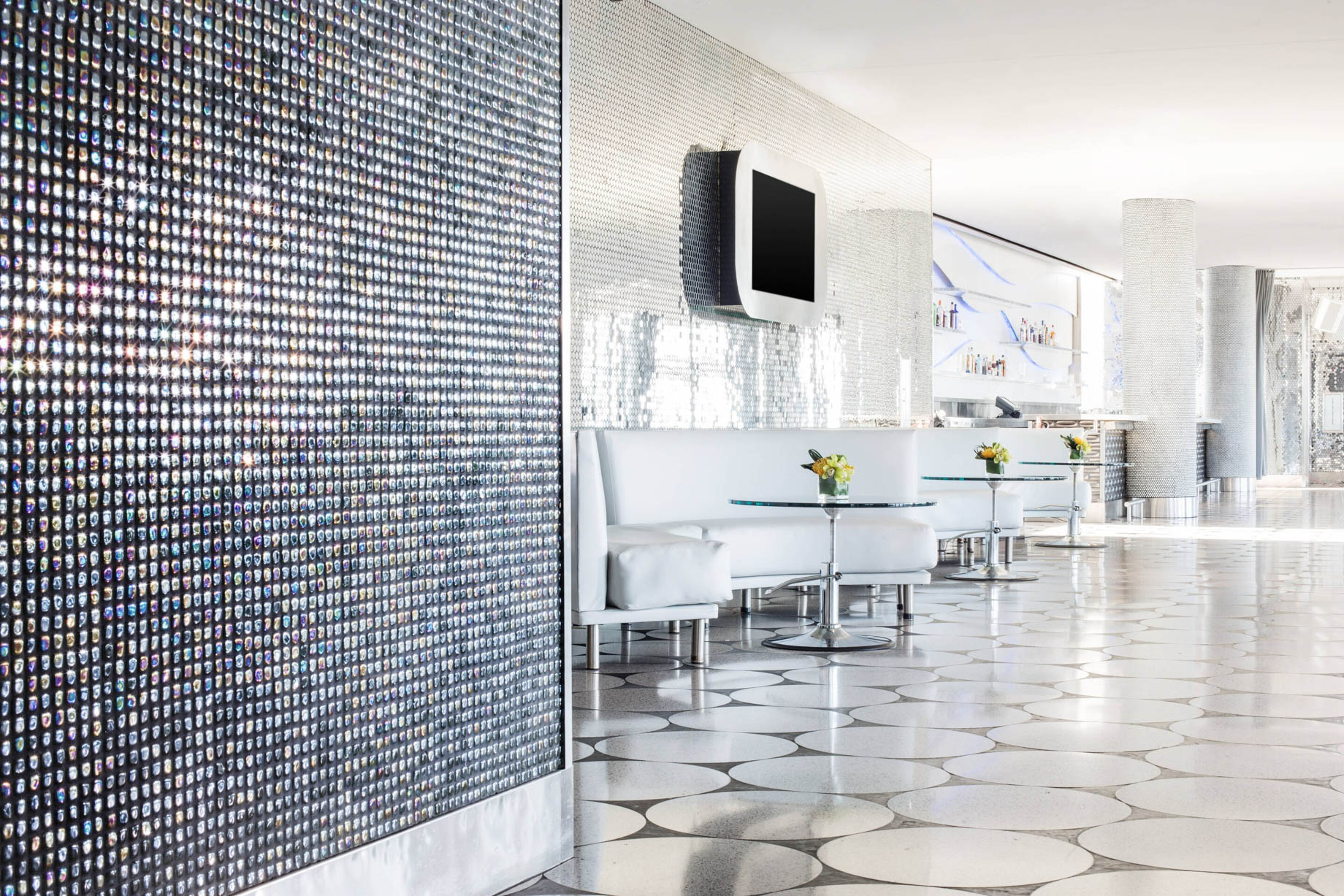 W Dallas Victory Hotel - Dallas, TX, USA - Altitude