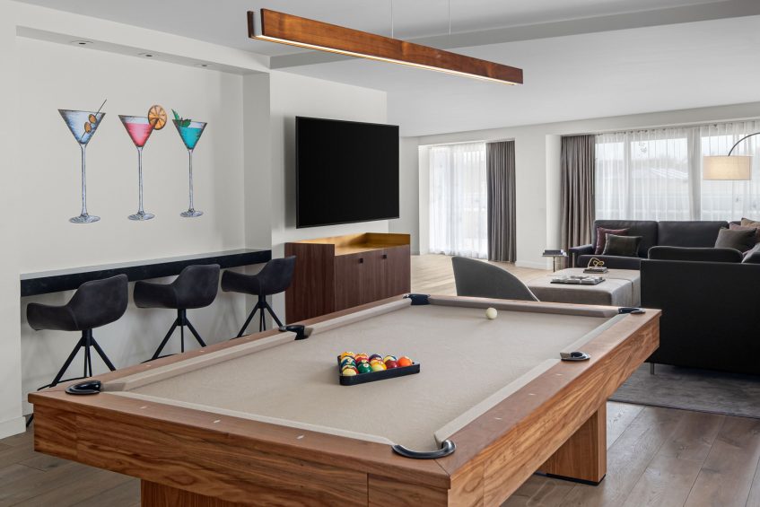 W Scottsdale Hotel - Scottsdale, AZ, USA - Mega Suite Pool Table