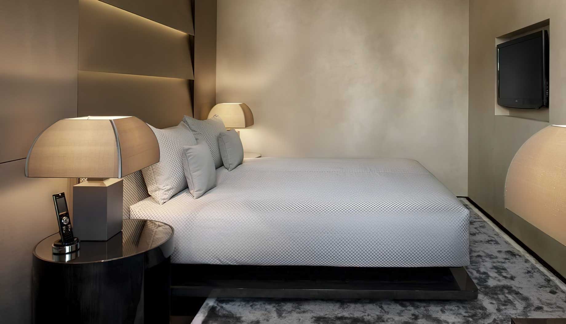 046 – Armani Hotel Milano – Milan, Italy – Armani Suite Bedroom