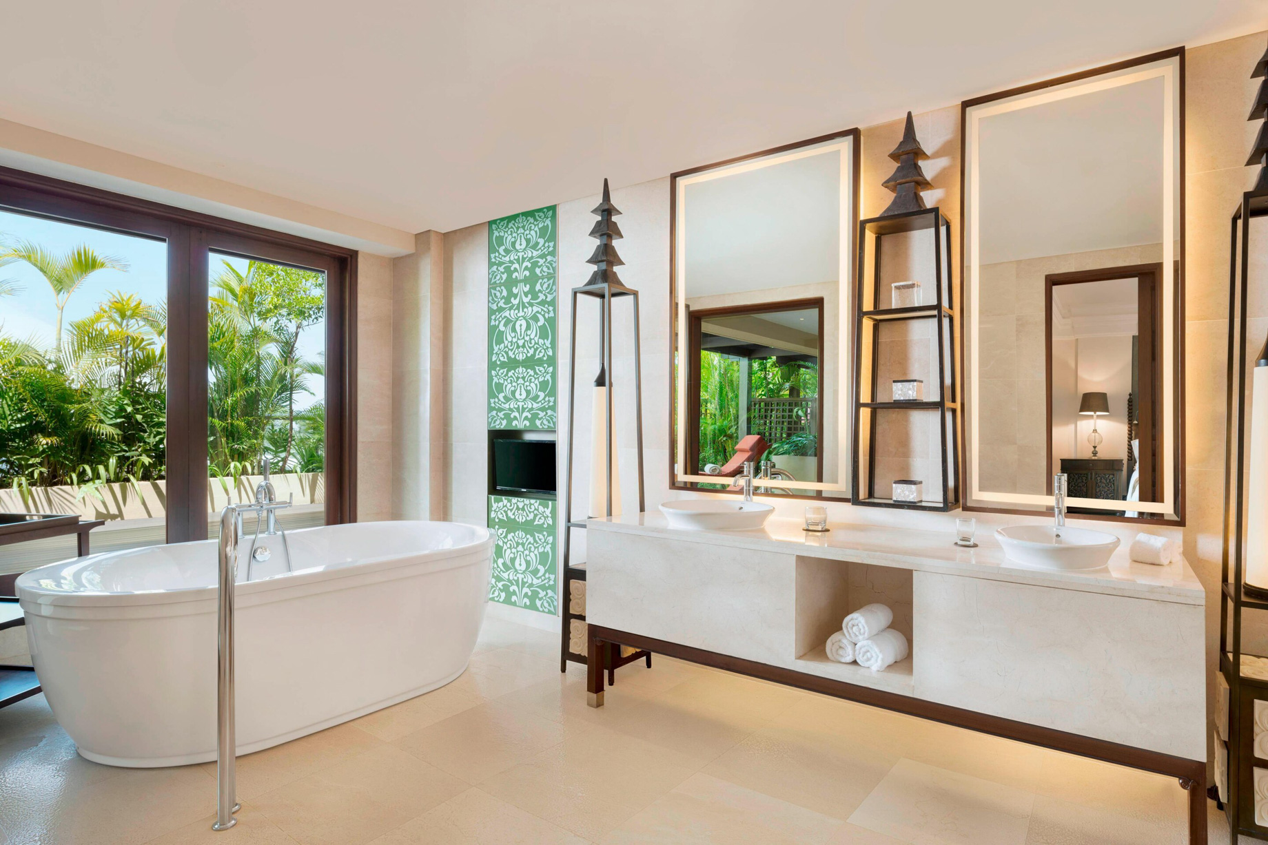 The St. Regis Bali Resort – Bali, Indonesia – Orchid Suite Bathroom