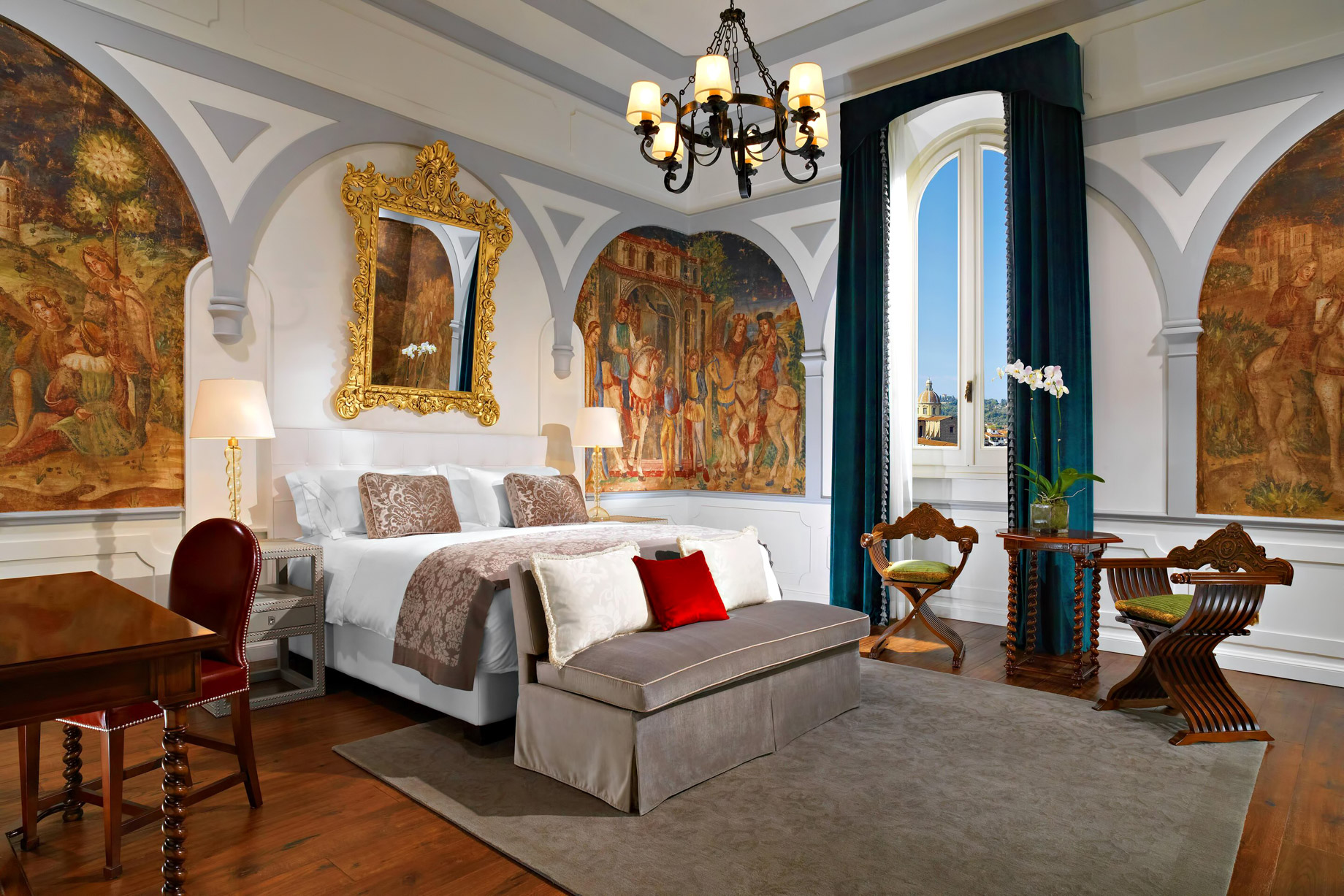 The St. Regis Florence Hotel – Florence, Italy – Premium Deluxe Arno River View Florentine style
