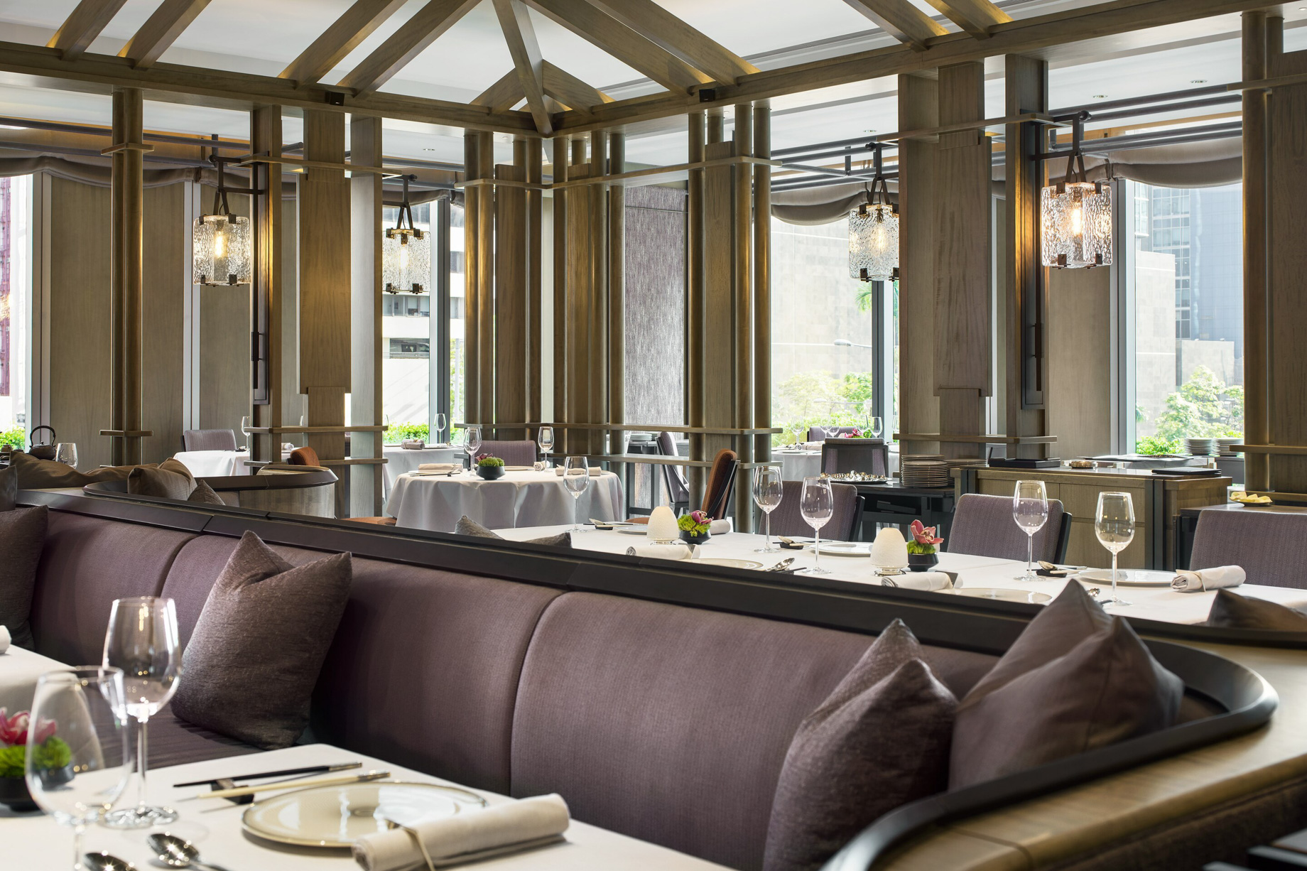 The St. Regis Hong Kong Hotel – Wan Chai, Hong Kong – Rùn Decor