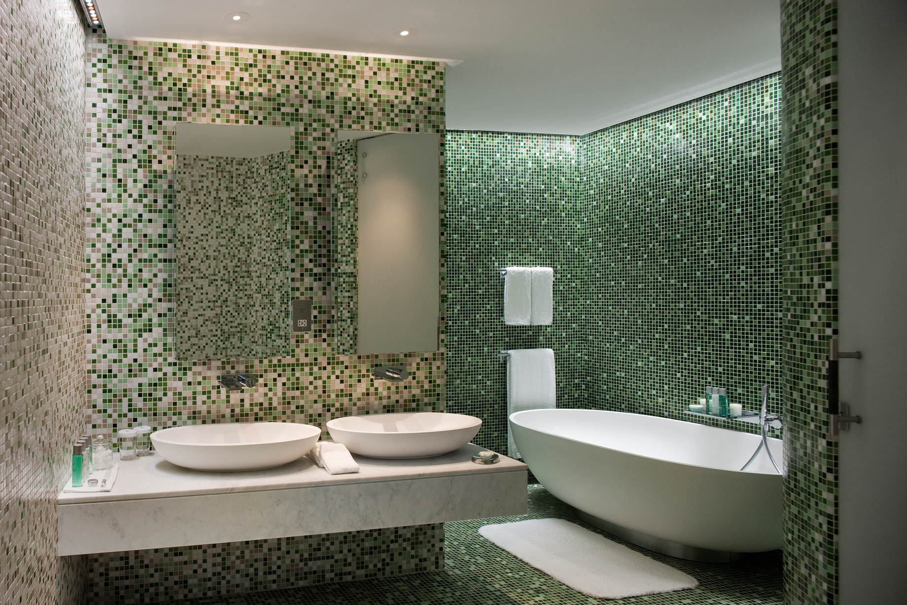 W Abu Dhabi Yas Island Hotel – Abu Dhabi, UAE – WOW Suite Bathroom