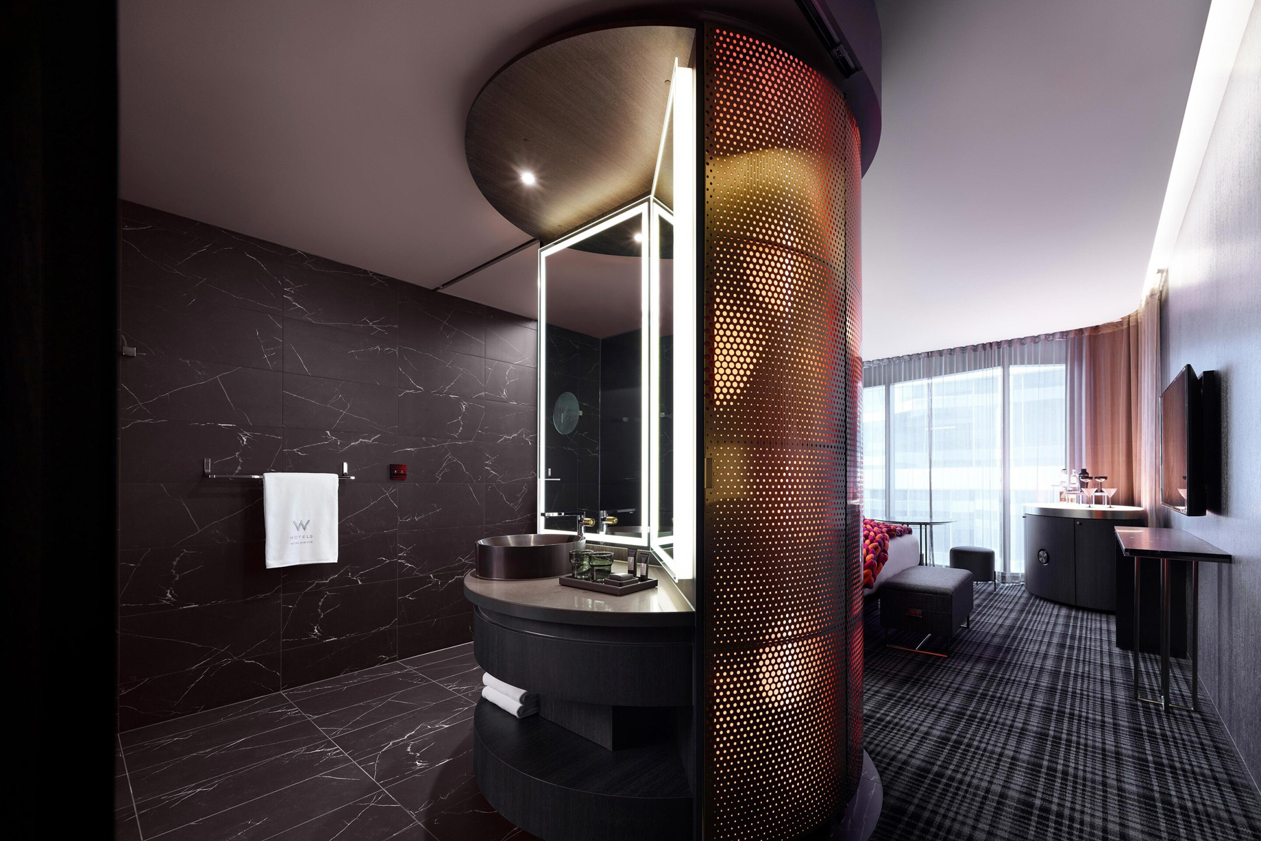 W Melbourne Hotel – Melbourne, Australia – Wonderful Room Bathroom