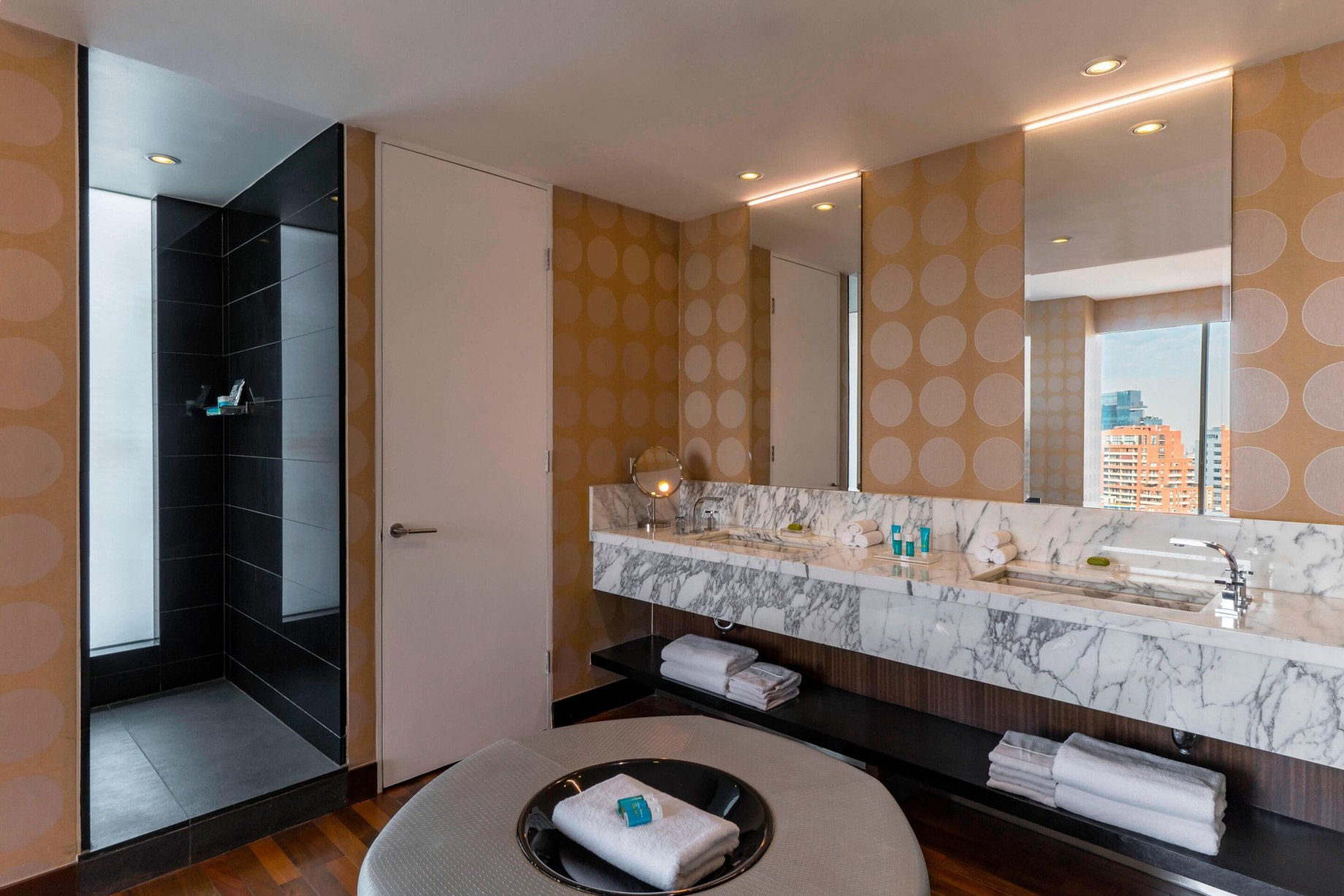 W Santiago Hotel – Santiago, Chile – Wow Suite Bathroom