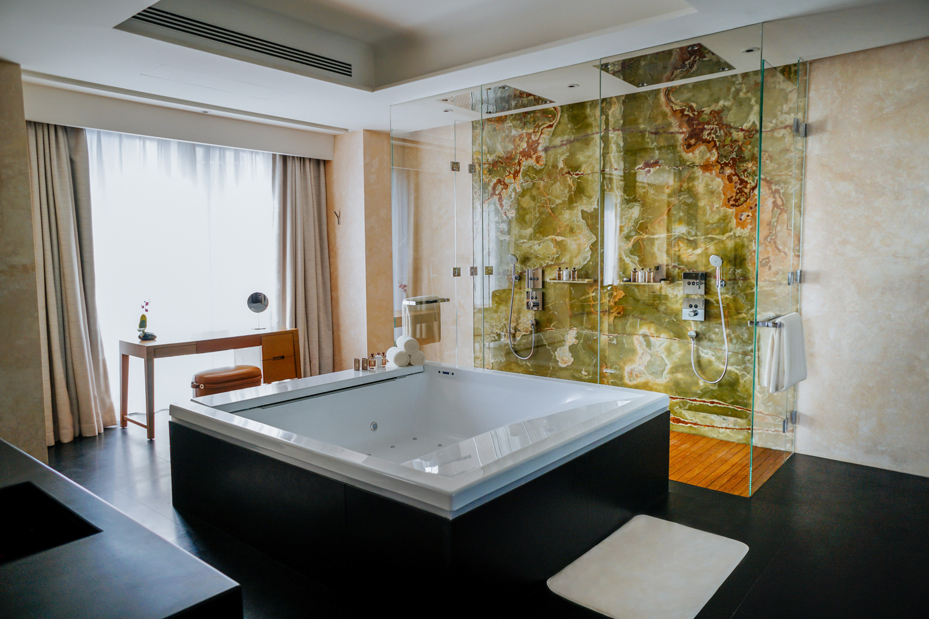 Bvlgari Hotel Beijing - Beijing, China - Bulgari Suite Bathroom