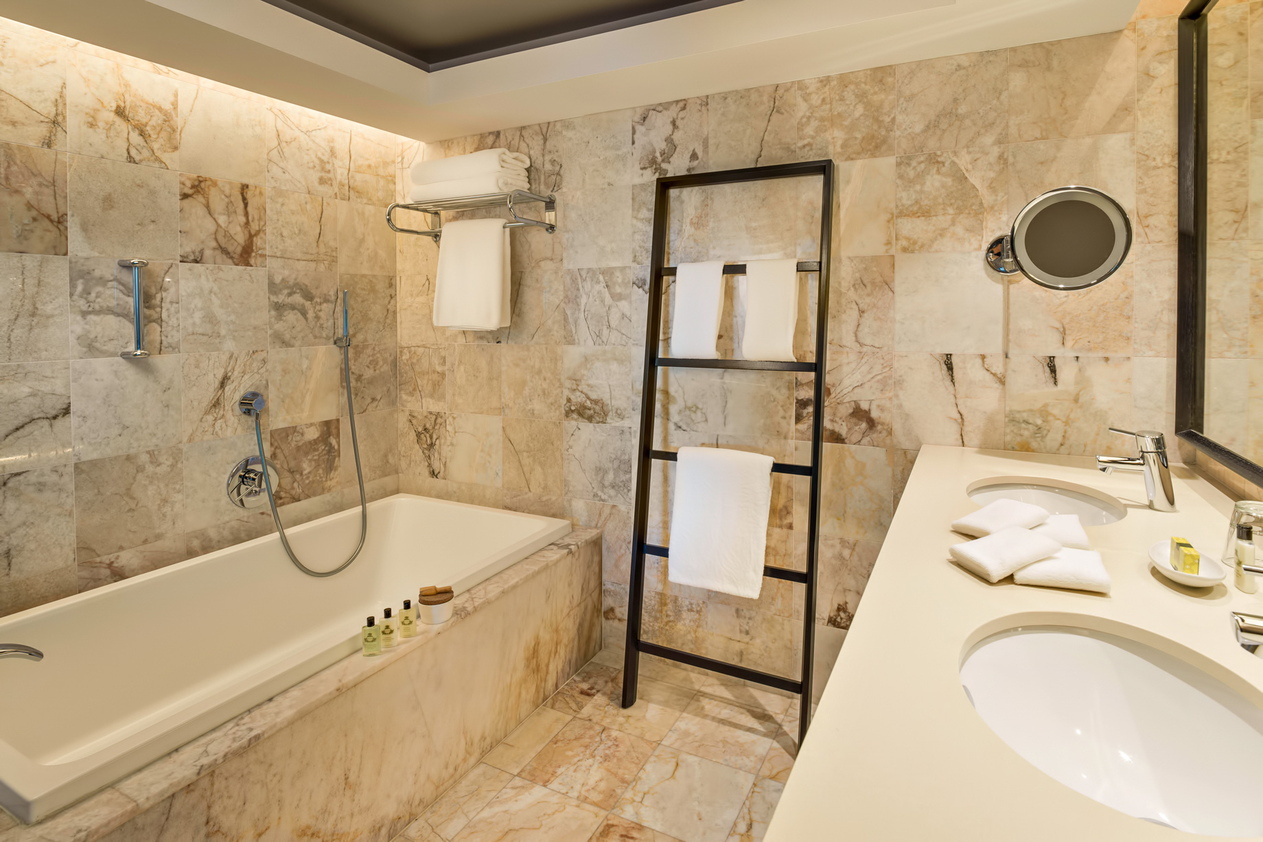 InterContinental Hayman Island Resort – Whitsunday Islands, Australia – Family Lagoon Suite Bathroom