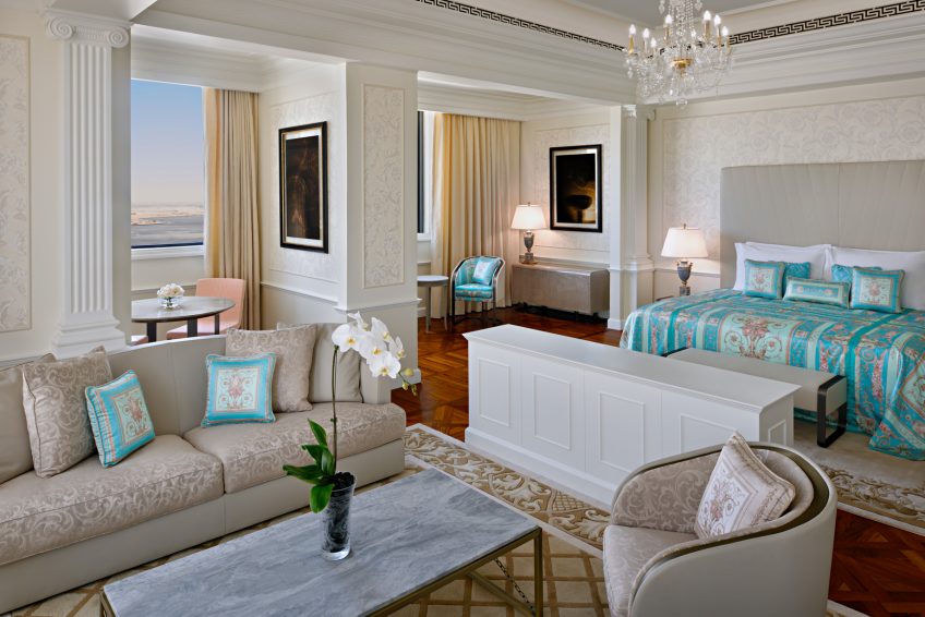 Palazzo Versace Dubai Hotel - Jaddaf Waterfront, Dubai, UAE - Modern Imperial Suite Bedroom