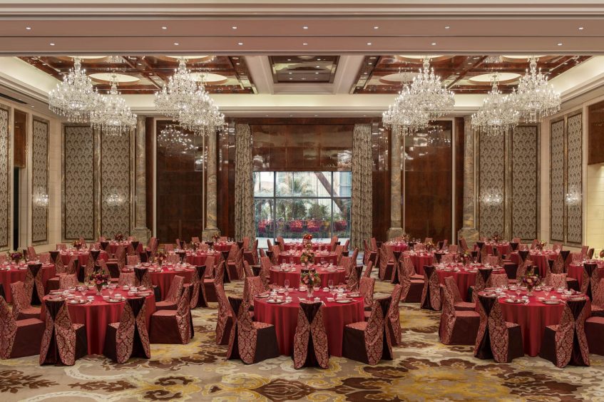 The St. Regis Zhuhai Hotel - Zhuhai, Guangdong, China - Astor Ballroom Round Tables