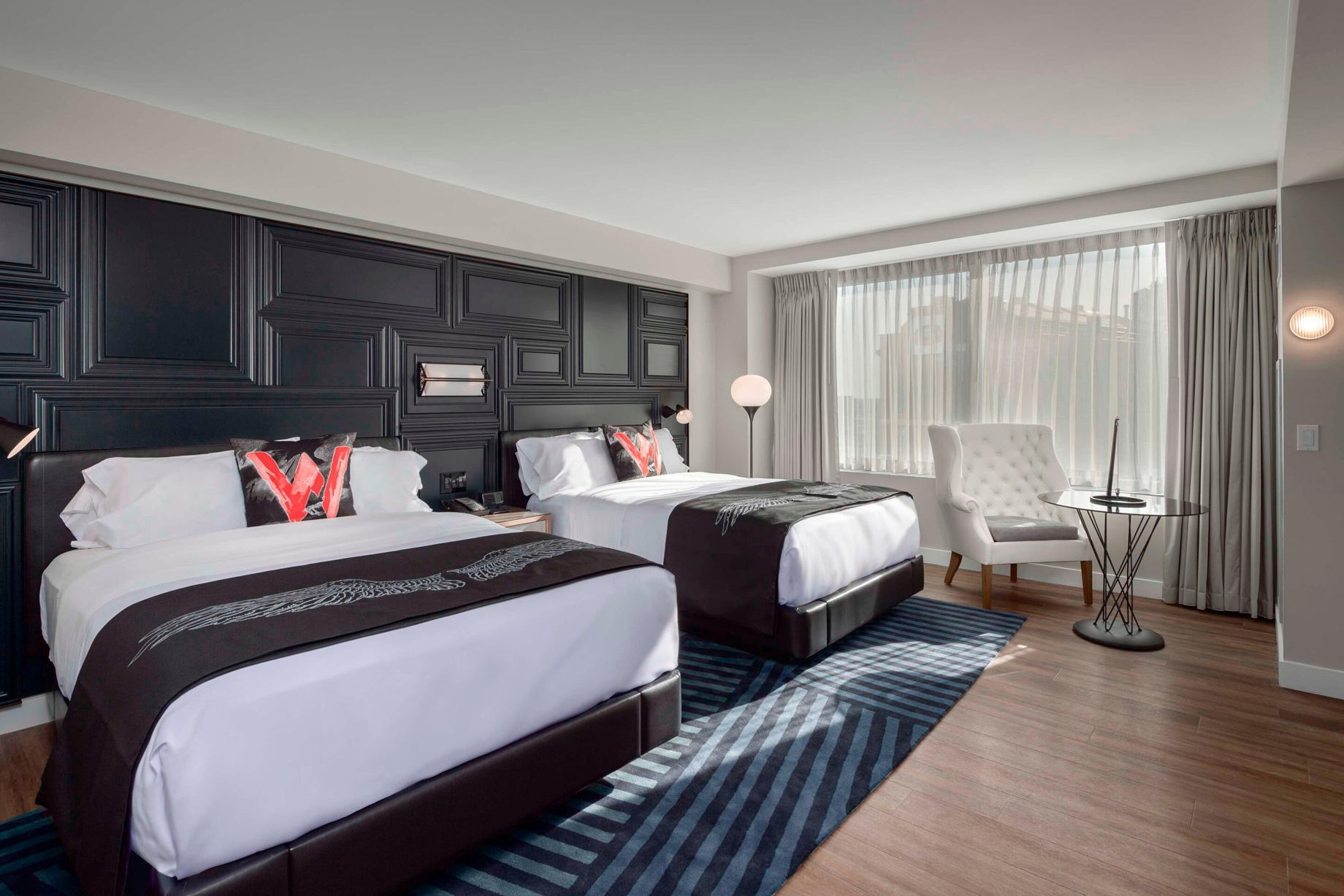 W Boston Hotel – Boston, MA, USA – Fabulous Guest Room Double Bed Inteior
