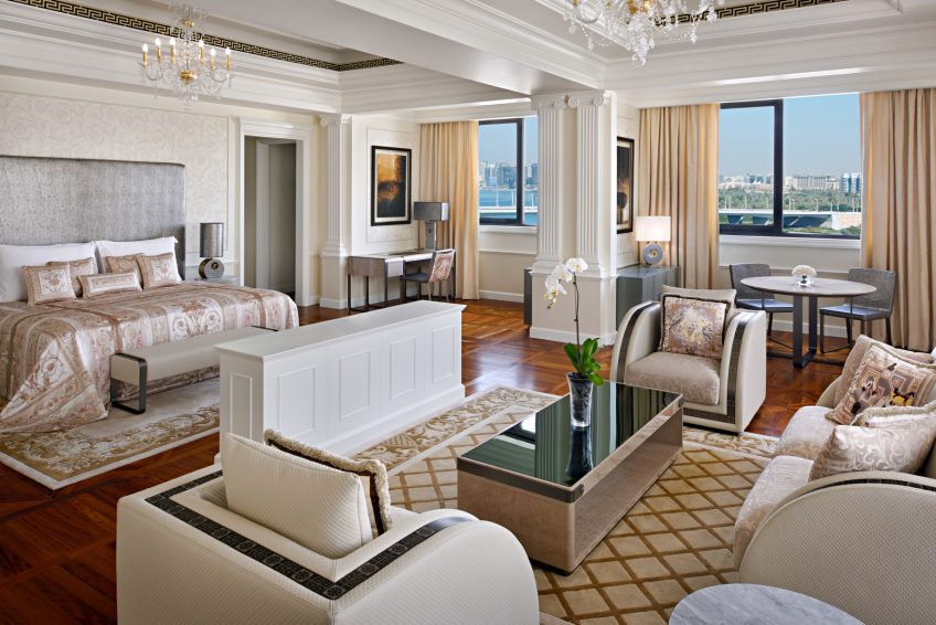 Palazzo Versace Dubai Hotel - Jaddaf Waterfront, Dubai, UAE - Modern Imperial Suite Bedroom