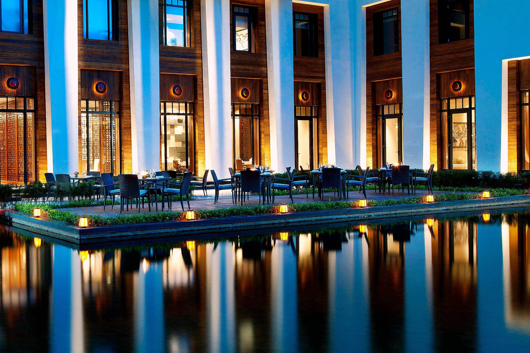 The St. Regis Lhasa Resort - Lhasa, Xizang, China - Yan Ting Chinese Restaurant Terrace
