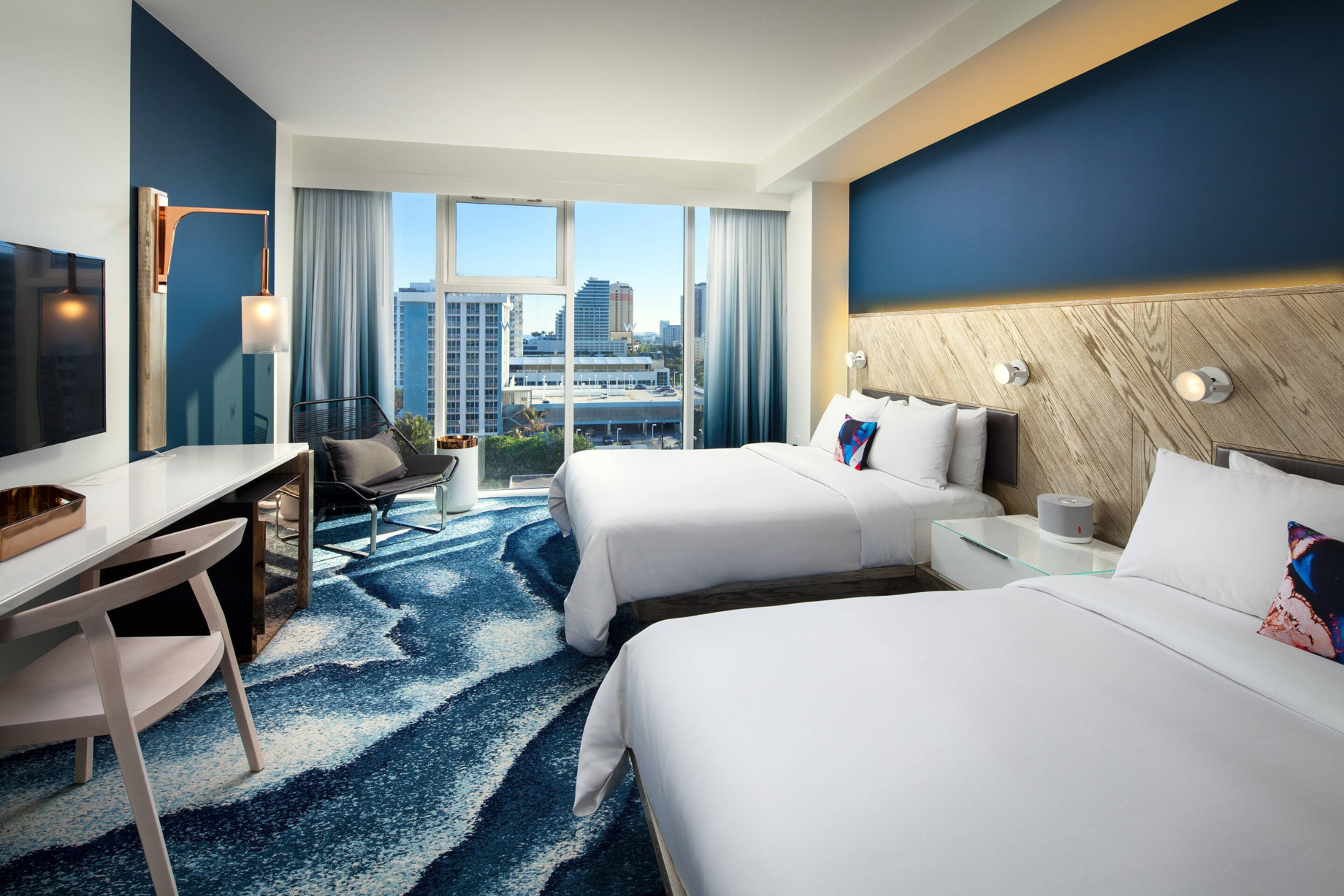 W Fort Lauderdale Hotel – Fort Lauderdale, FL, USA – Wonderful Queen Guest Room