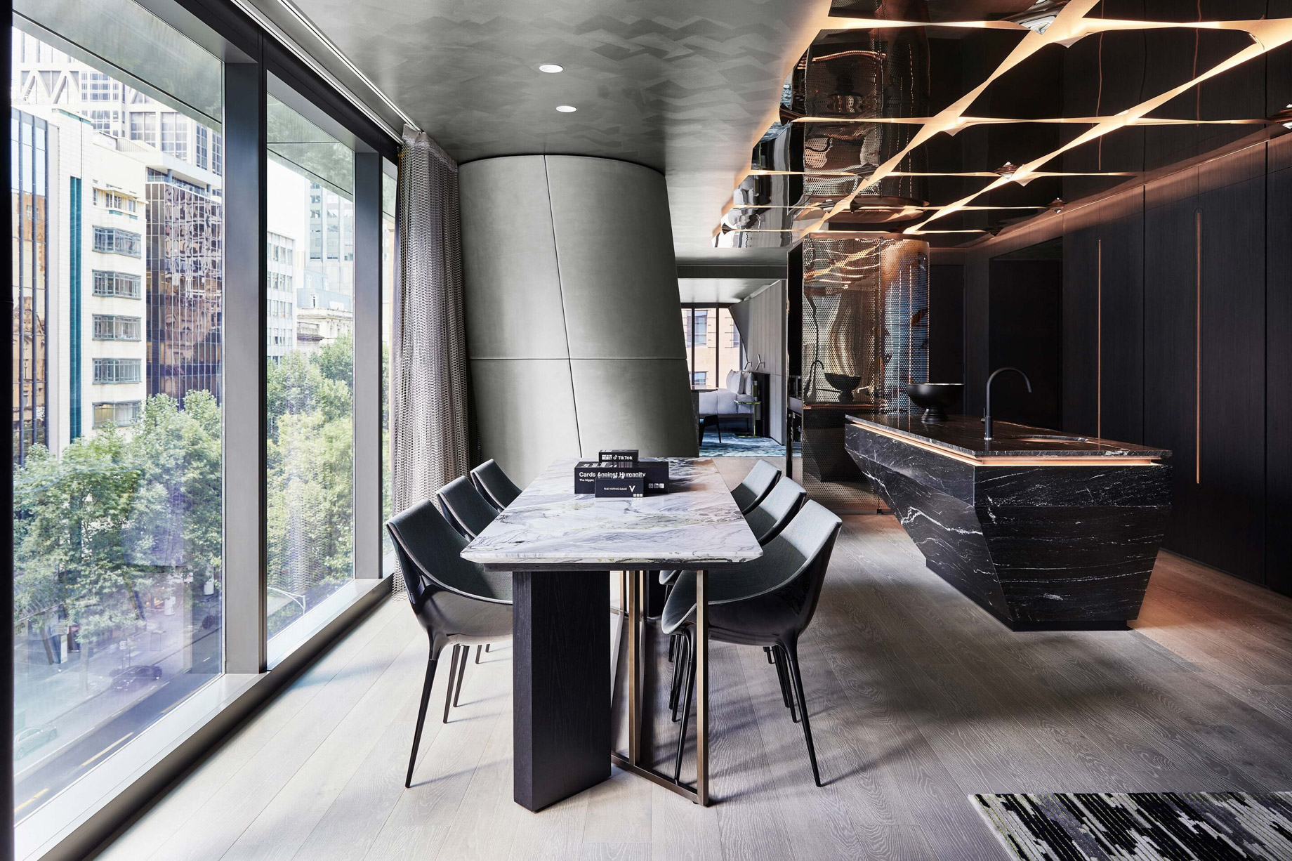 W Melbourne Hotel – Melbourne, Australia – Wow Suite Dining Area