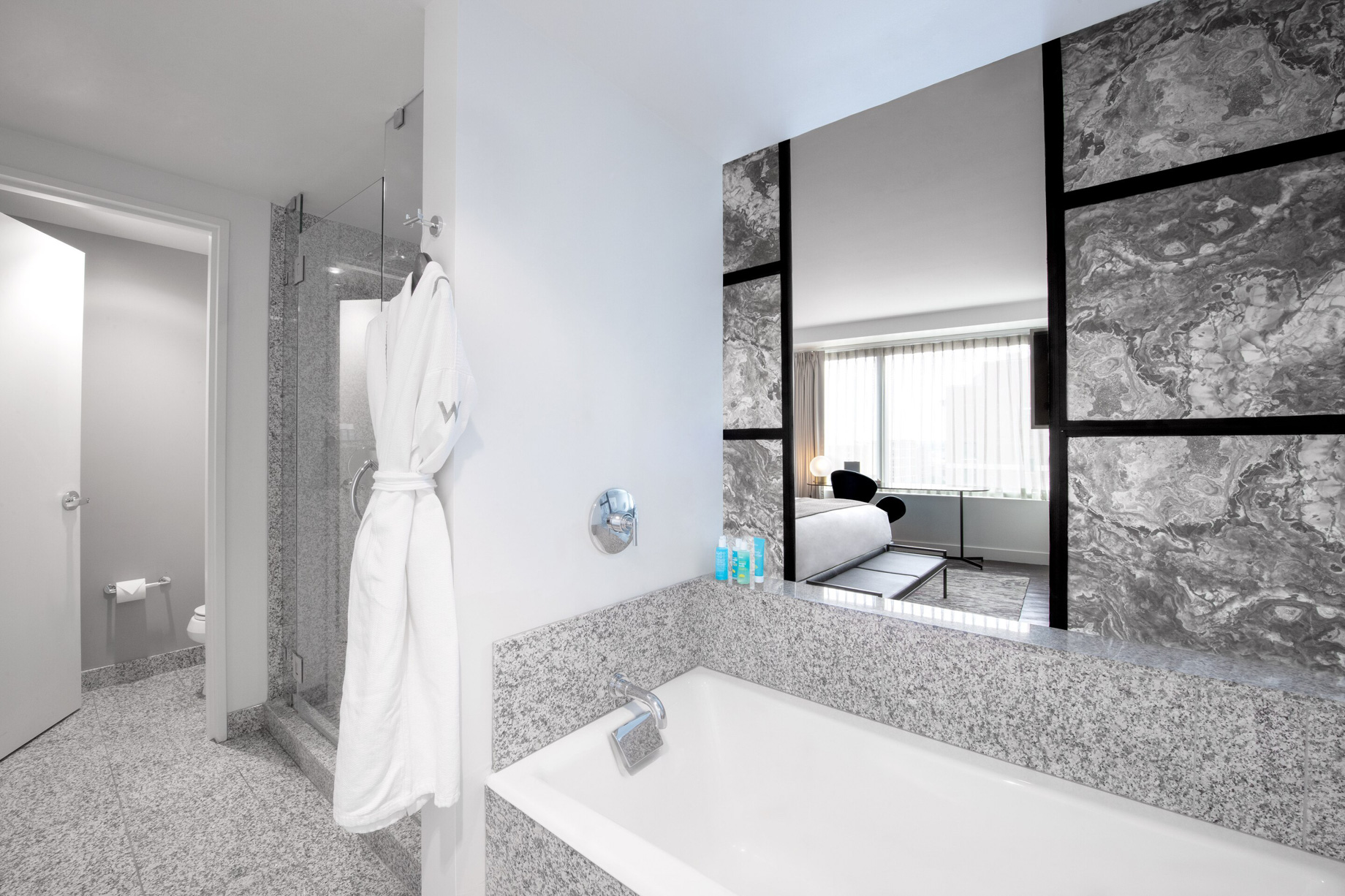 W Boston Hotel - Boston, MA, USA - Marvelous Suite Bathroom Tub