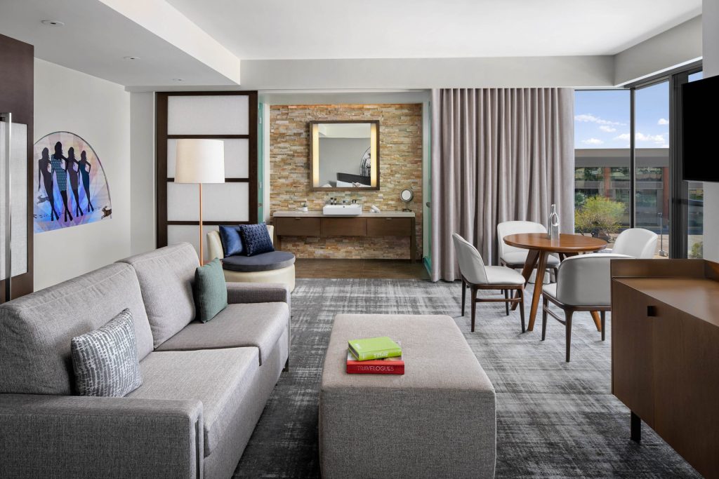 W Scottsdale Hotel - Scottsdale, AZ, USA - Studio Suite Double Living Area