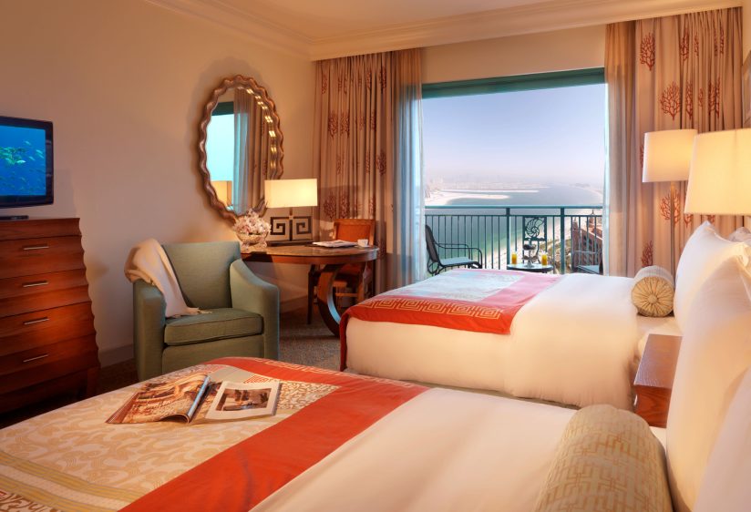 Atlantis The Palm Resort - Crescent Rd, Dubai, UAE - Palm Beach Deluxe Bedroom