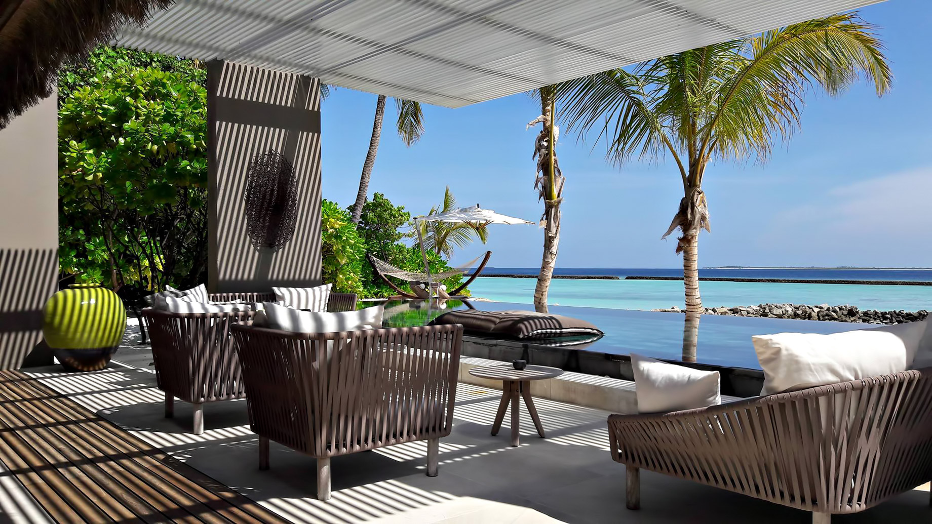 Cheval Blanc Randheli Resort – Noonu Atoll, Maldives – Infinity Pool Deck View