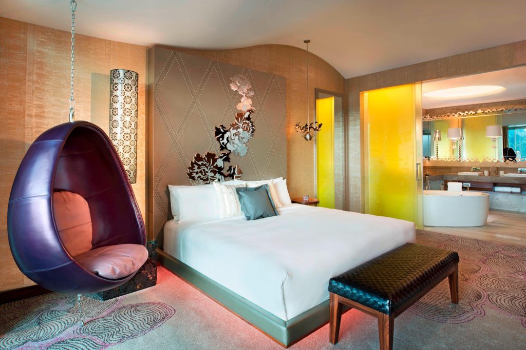 W Singapore Sentosa Cove Hotel - Singapore - WOW Suite Bedroom
